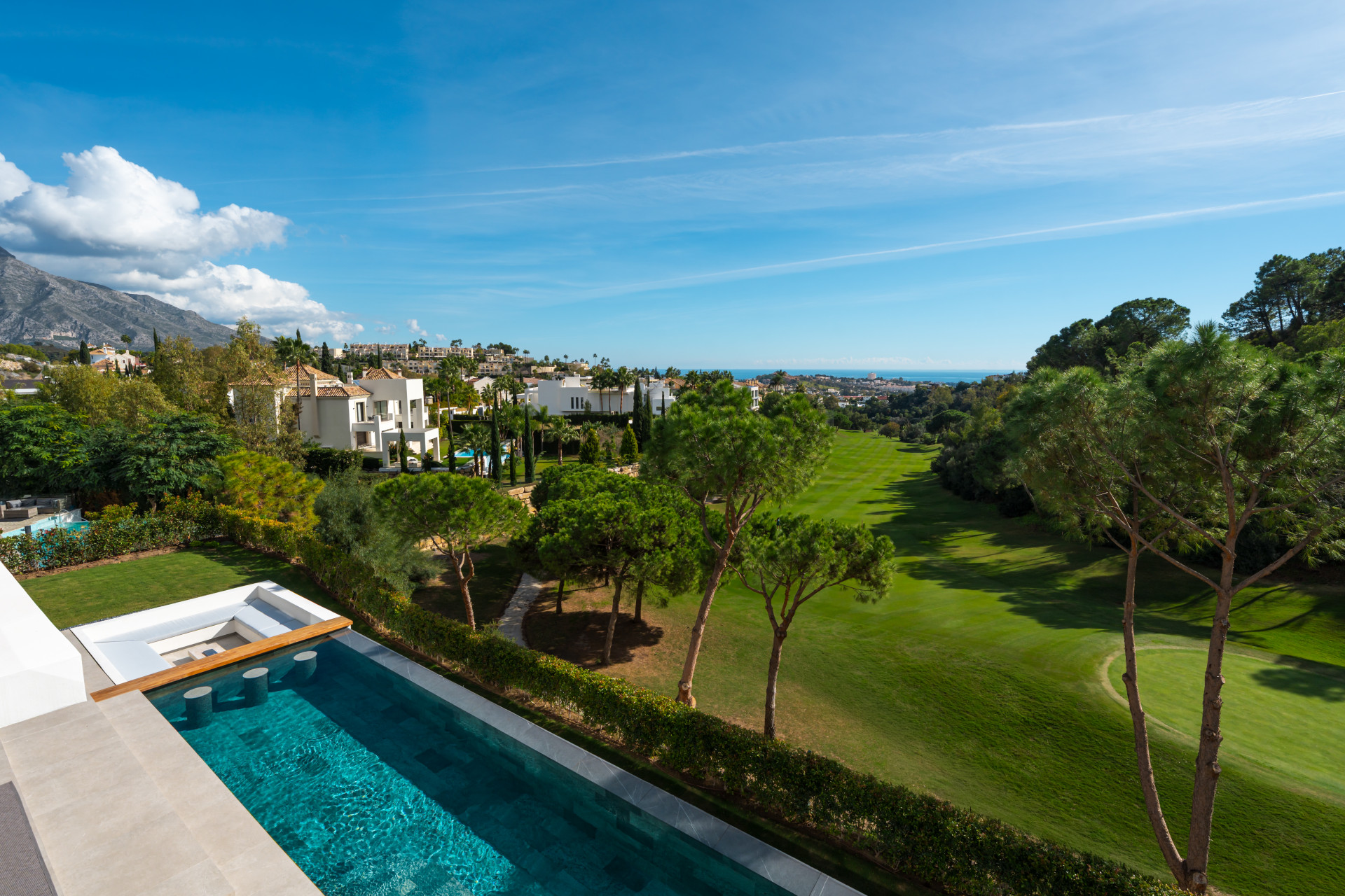 Image of Villa - 6 Bedrooms - 7 Bathrooms for Sale in Malaga-Benahavis-Spain, Image 3