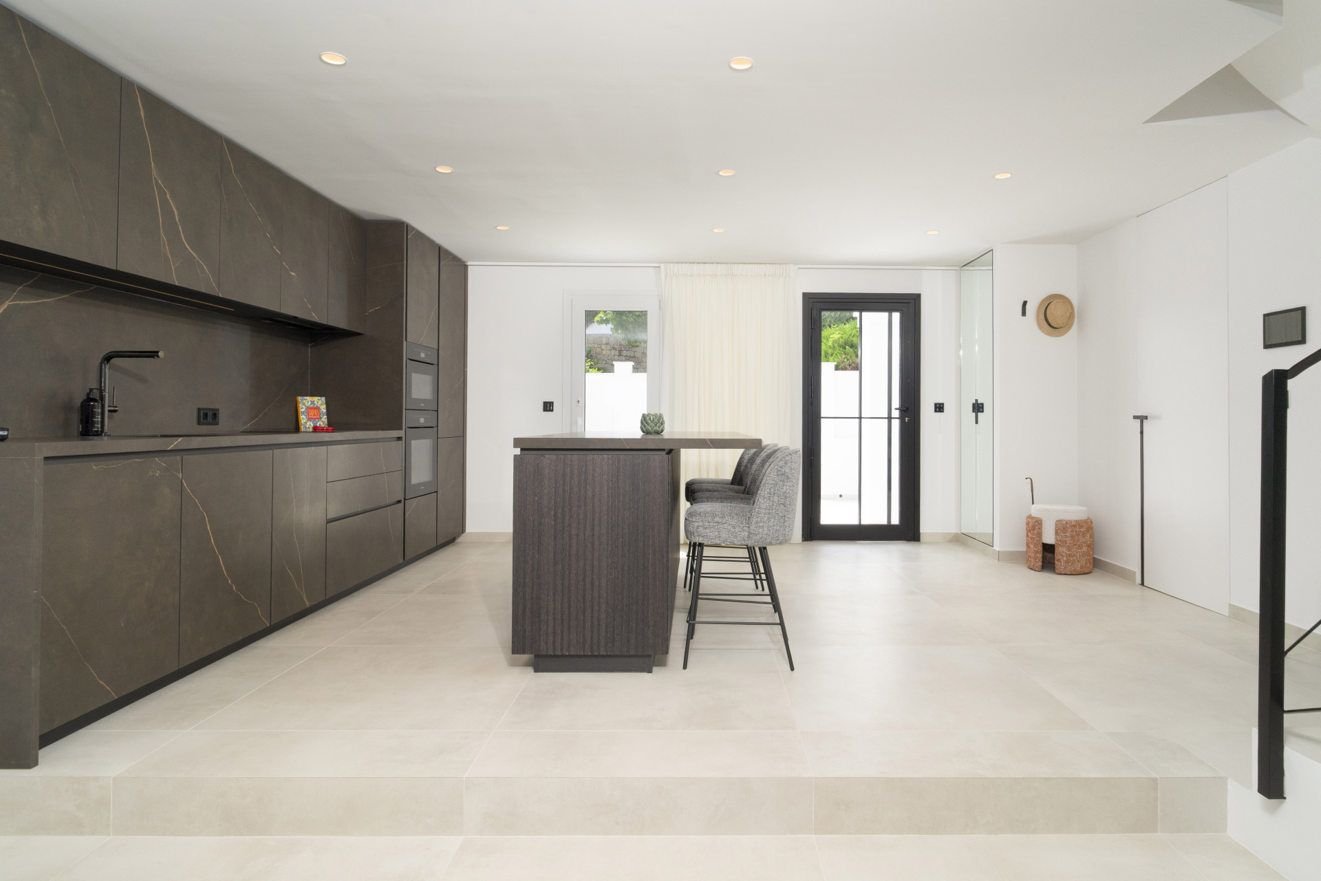  Image of Town House - 3 Bedrooms - 2 Bathrooms for sale in Malaga-Benahavis-Spain, Image 24