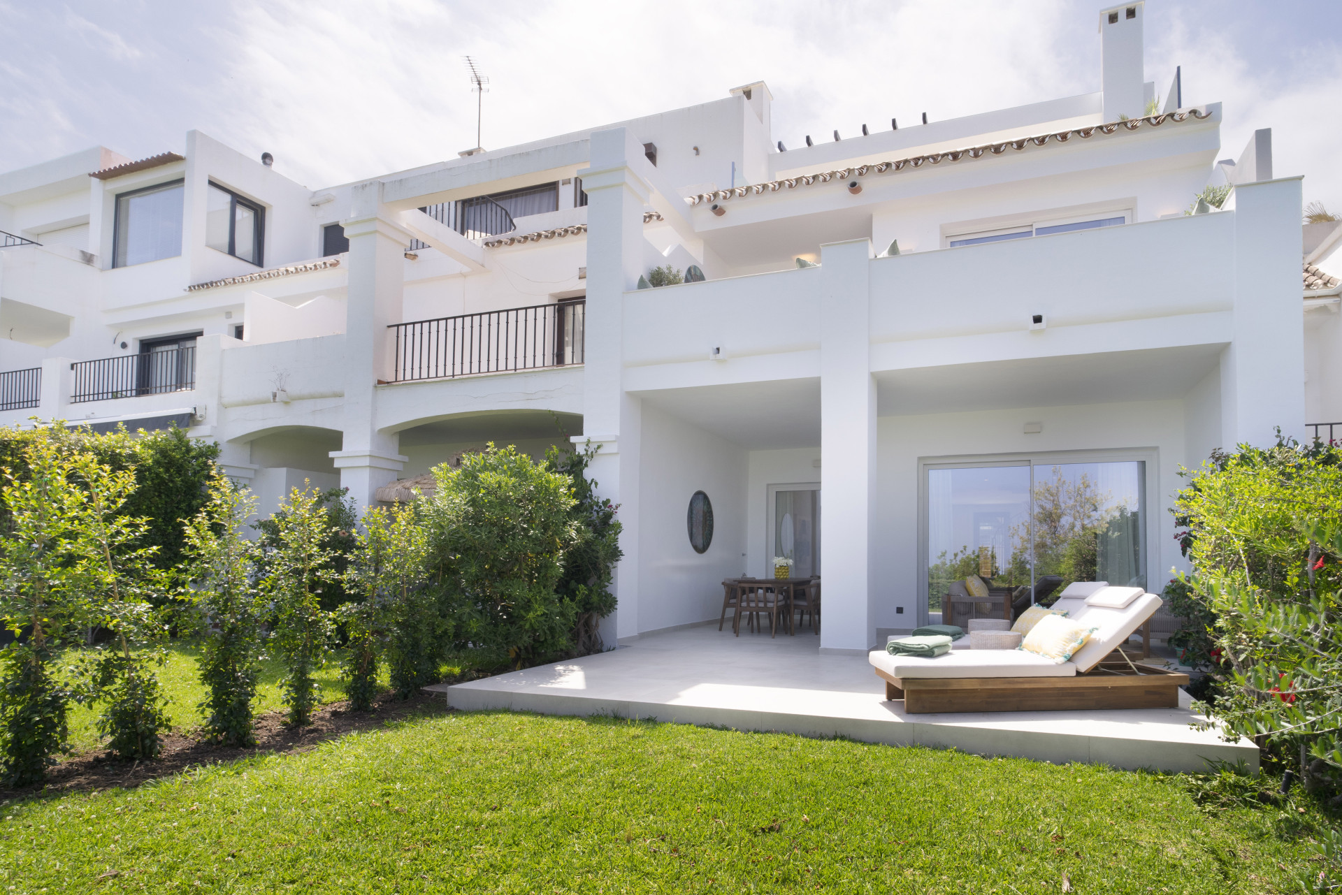  Image of Town House - 3 Bedrooms - 2 Bathrooms for sale in Malaga-Benahavis-Spain, Image 12