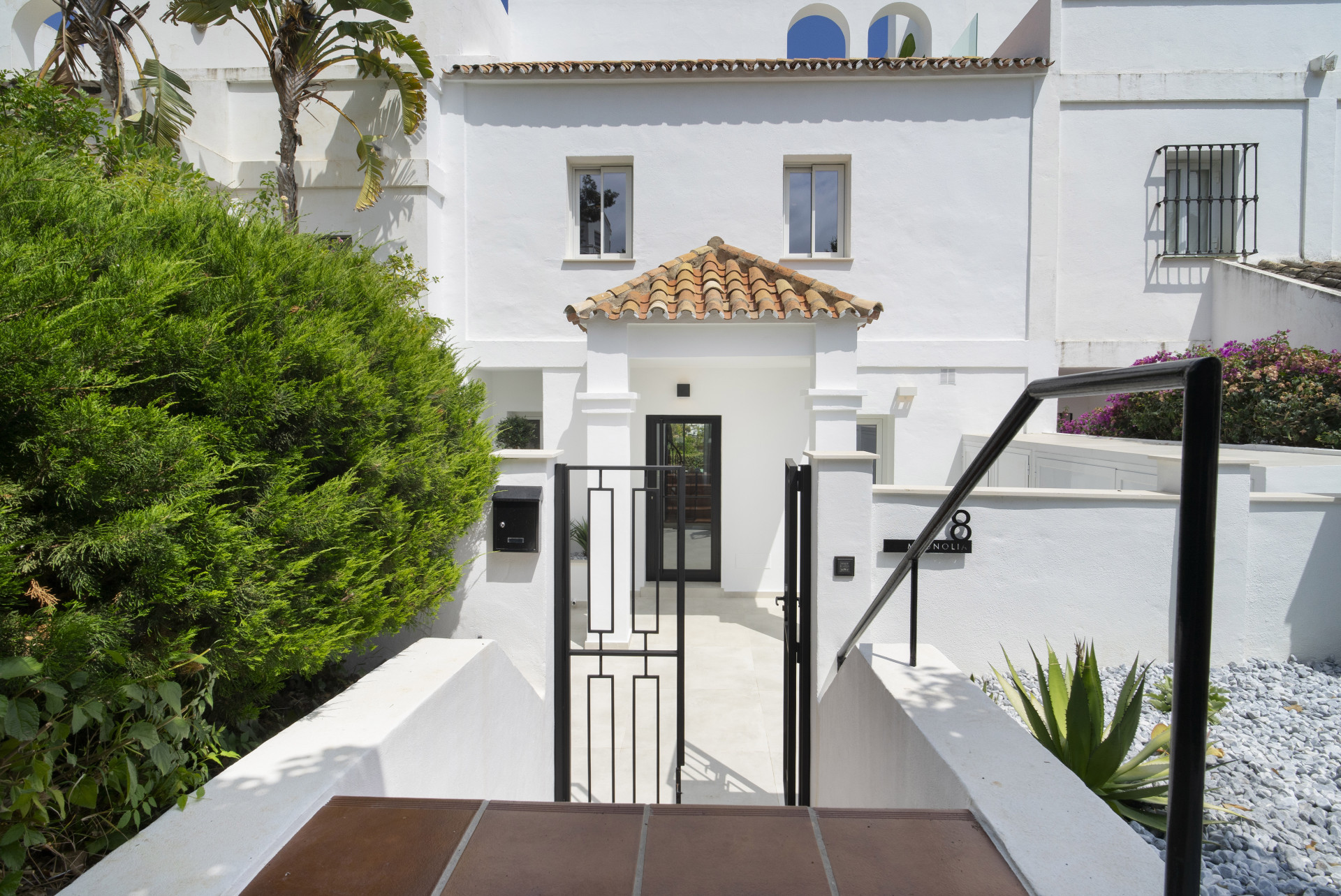  Image of Town House - 3 Bedrooms - 2 Bathrooms for sale in Malaga-Benahavis-Spain, Image 49