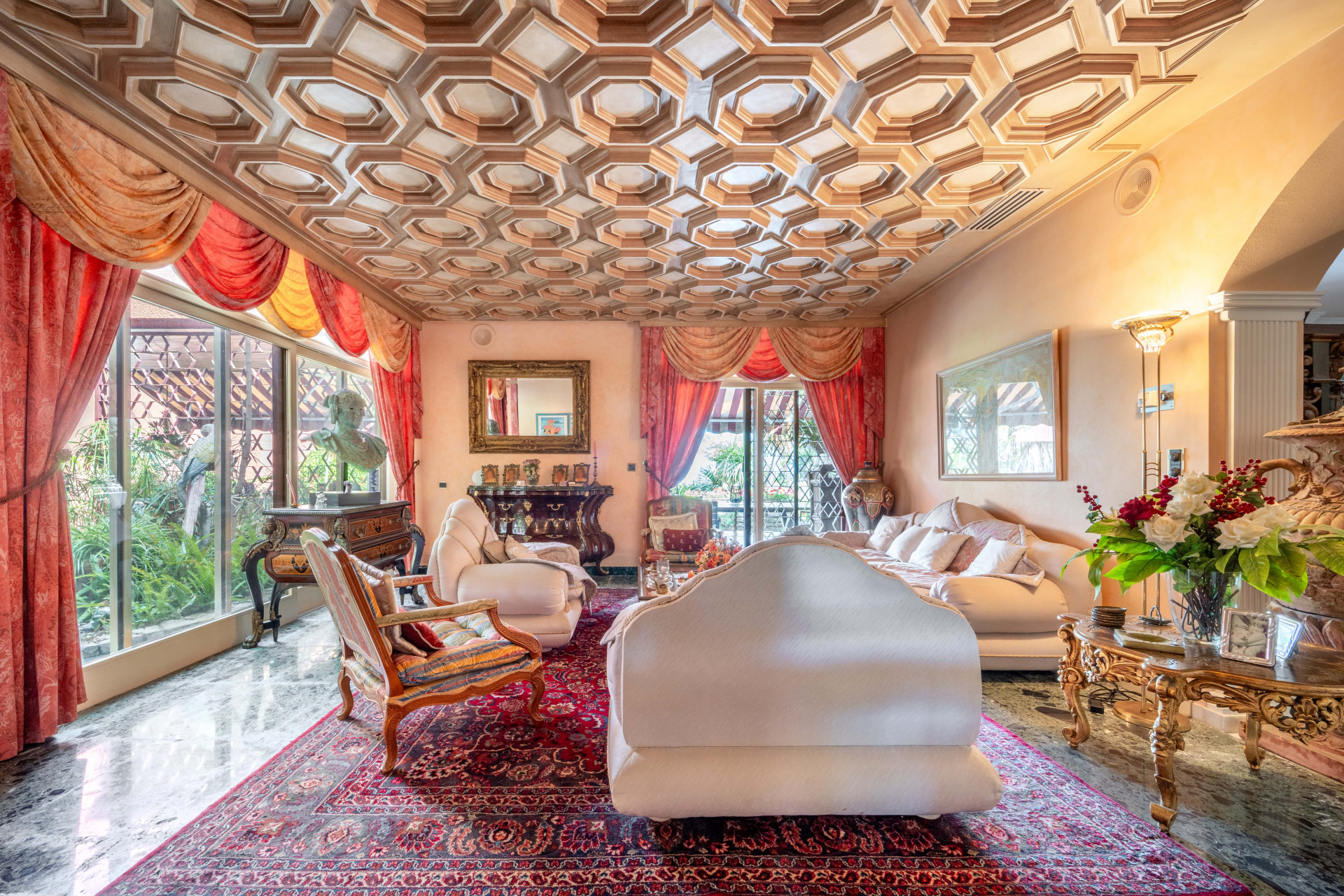  Image of Villa - 9 Bedrooms - 6 Bathrooms for sale in Malaga-Estepona-Spain, Image 19