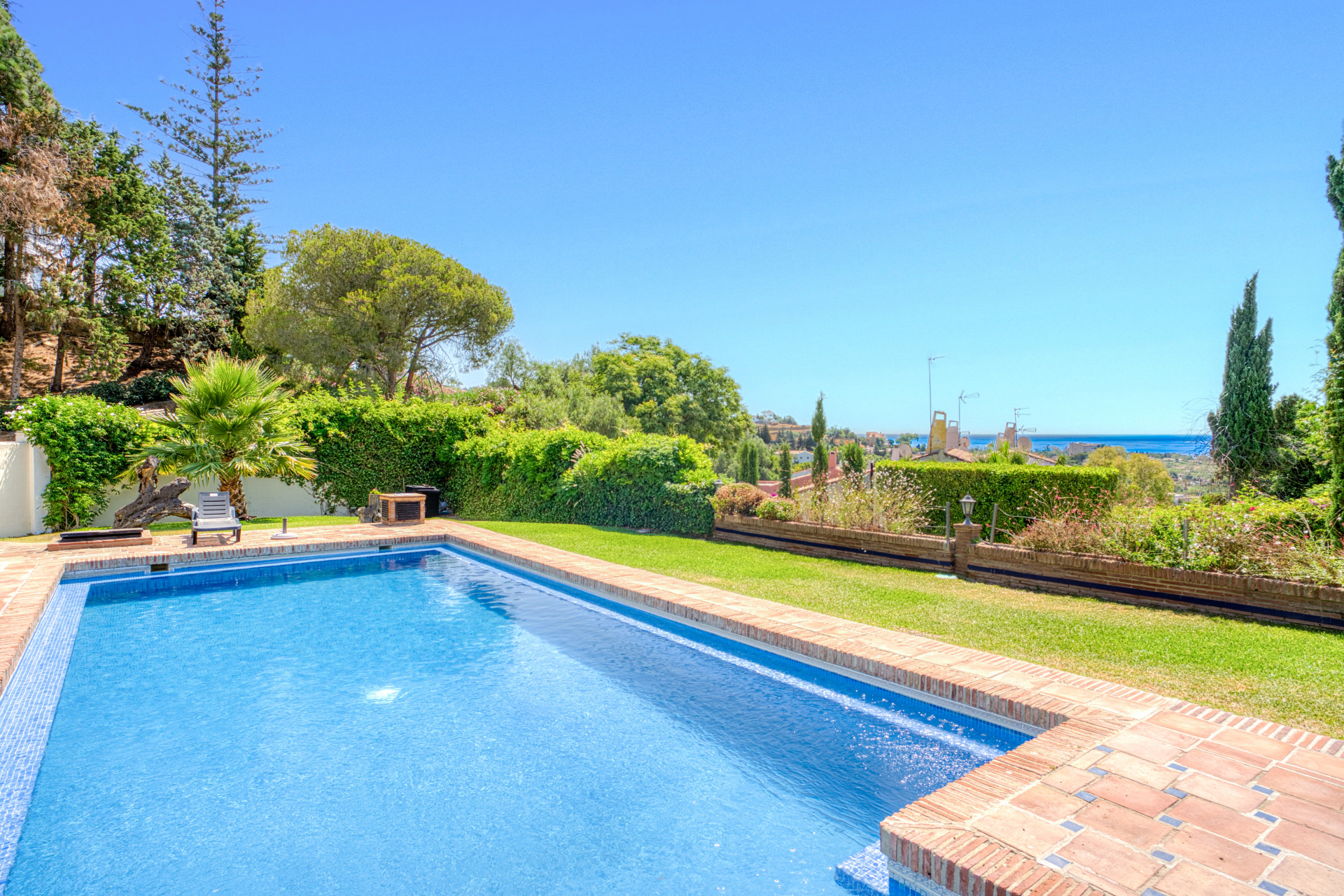  Image of Villa - 7 Bedrooms - 4 Bathrooms for sale in Malaga-Estepona-Spain, Image 11