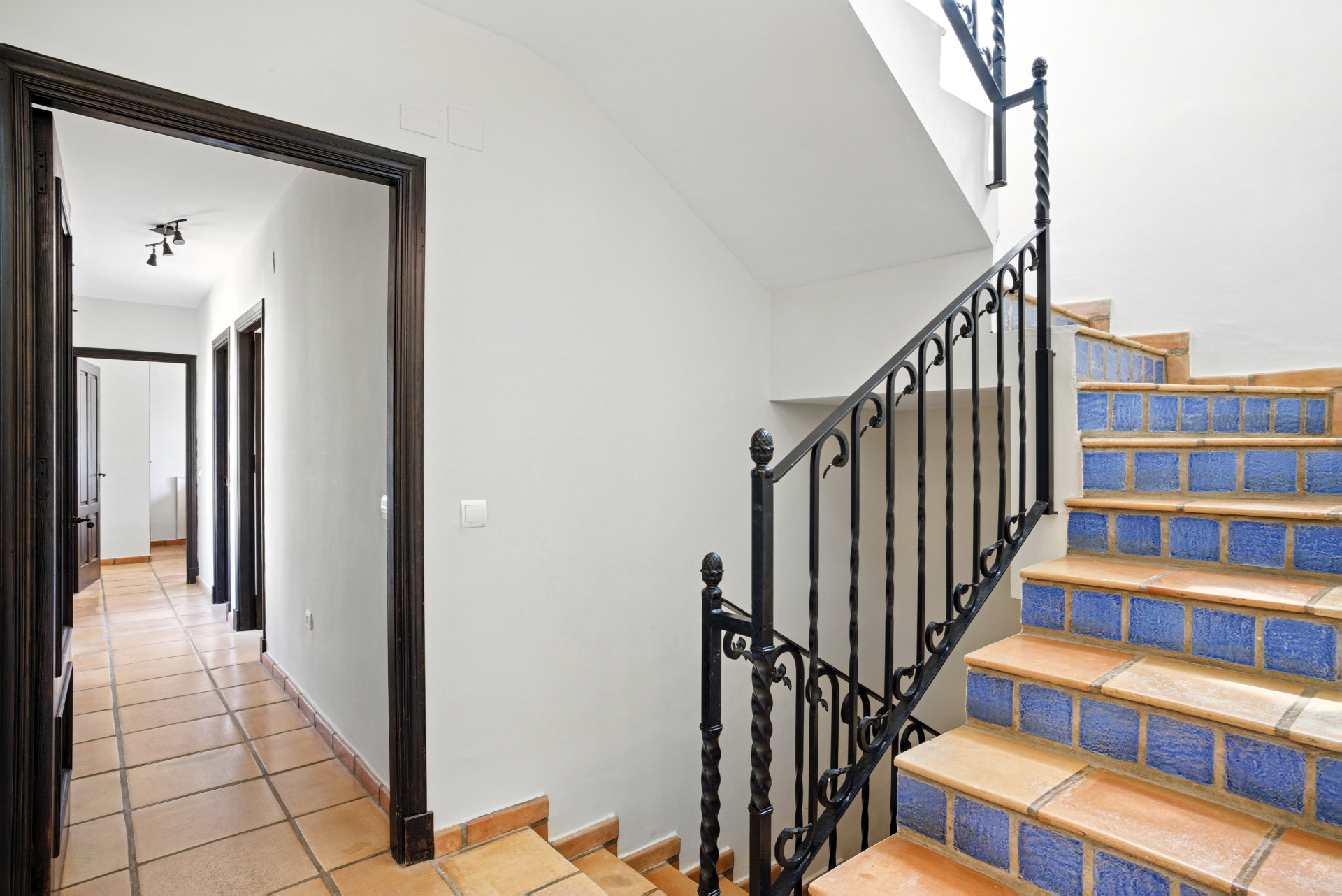  Image of Villa - 7 Bedrooms - 4 Bathrooms for sale in Malaga-Estepona-Spain, Image 30