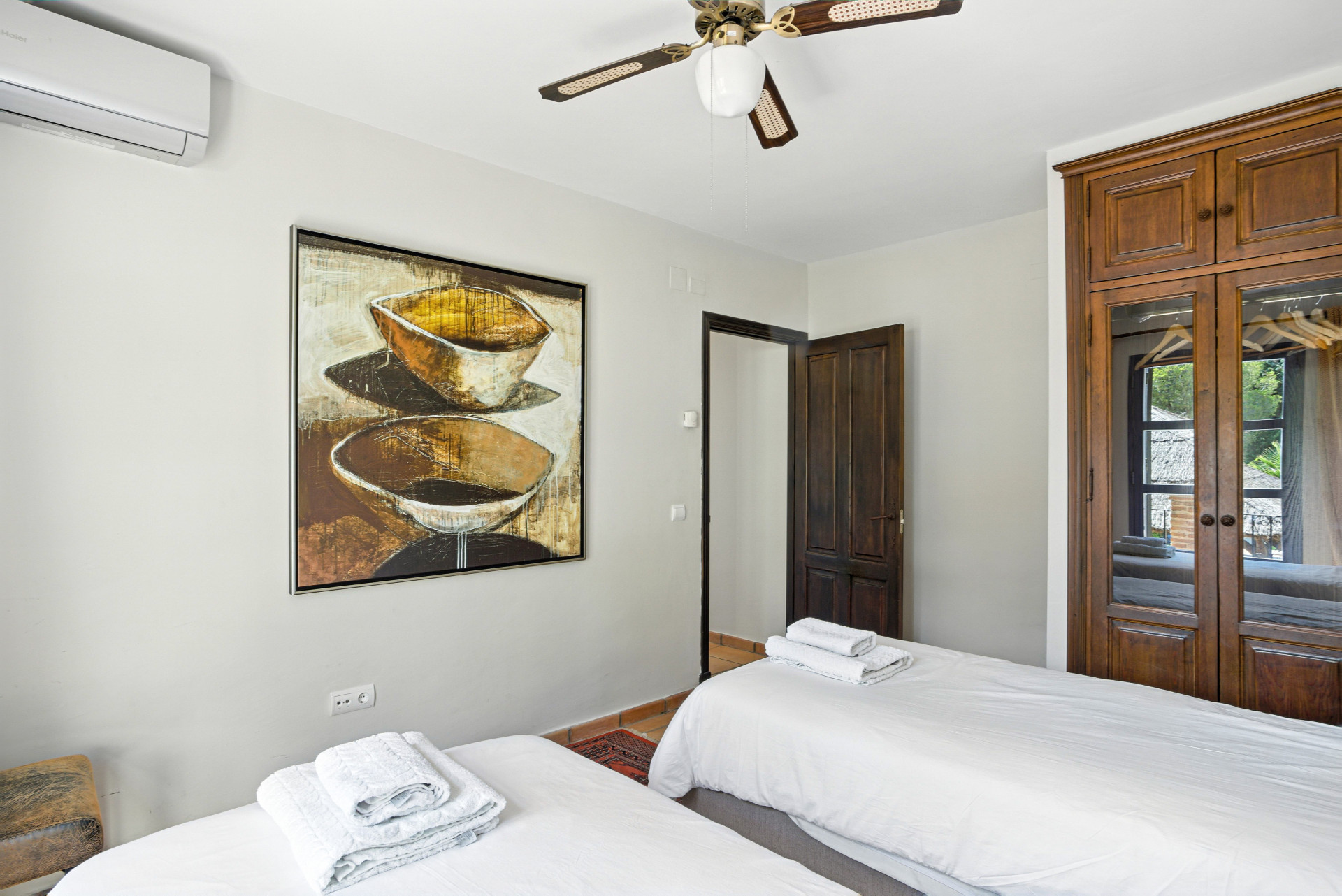  Image of Villa - 7 Bedrooms - 4 Bathrooms for sale in Malaga-Estepona-Spain, Image 15