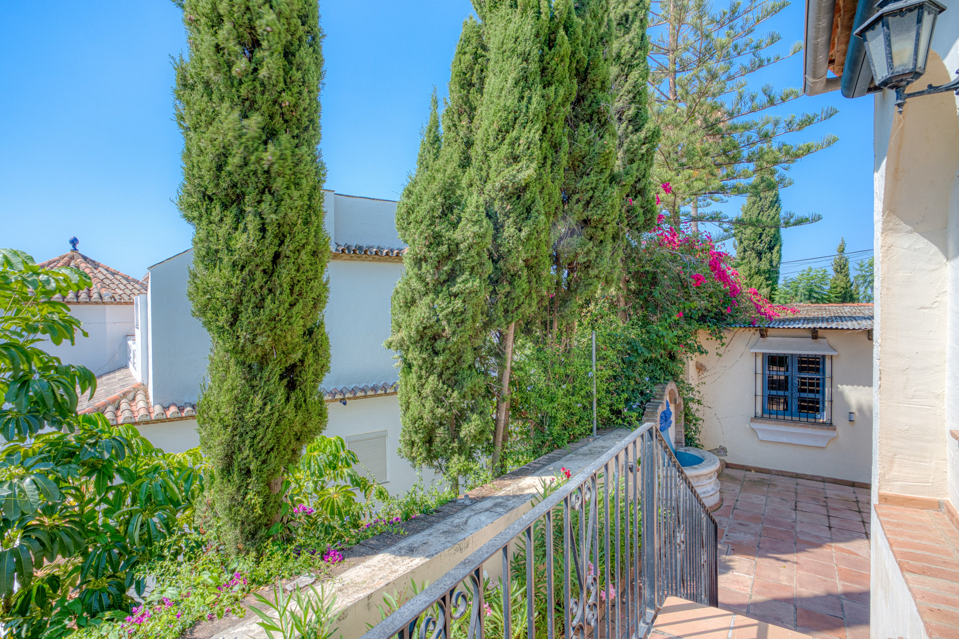 Image of Villa - 7 Bedrooms - 4 Bathrooms for sale in Malaga-Estepona-Spain, Image 23