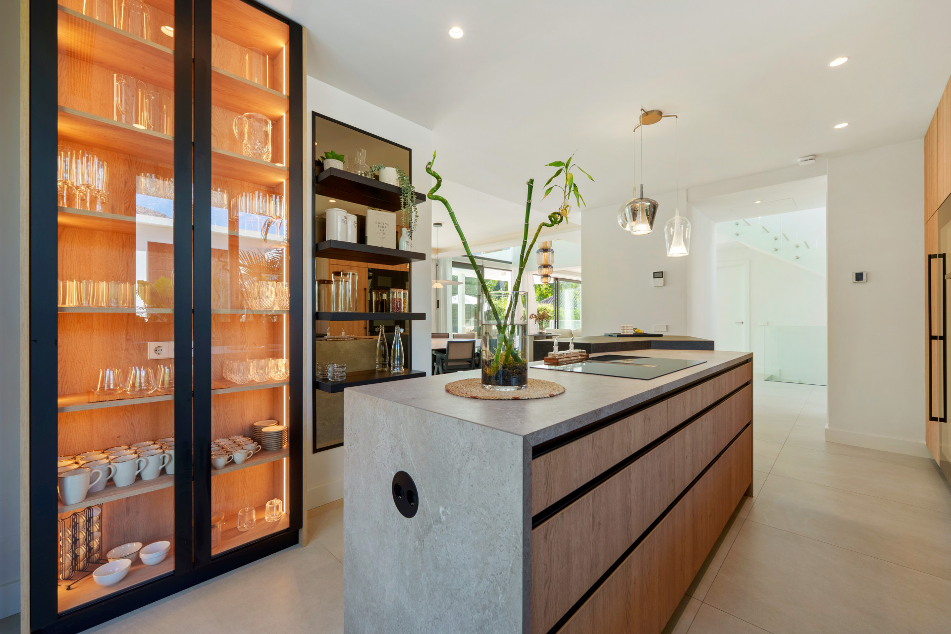  Image of Villa - 6 Bedrooms - 6 Bathrooms for sale in Malaga-Marbella-Spain, Image 9