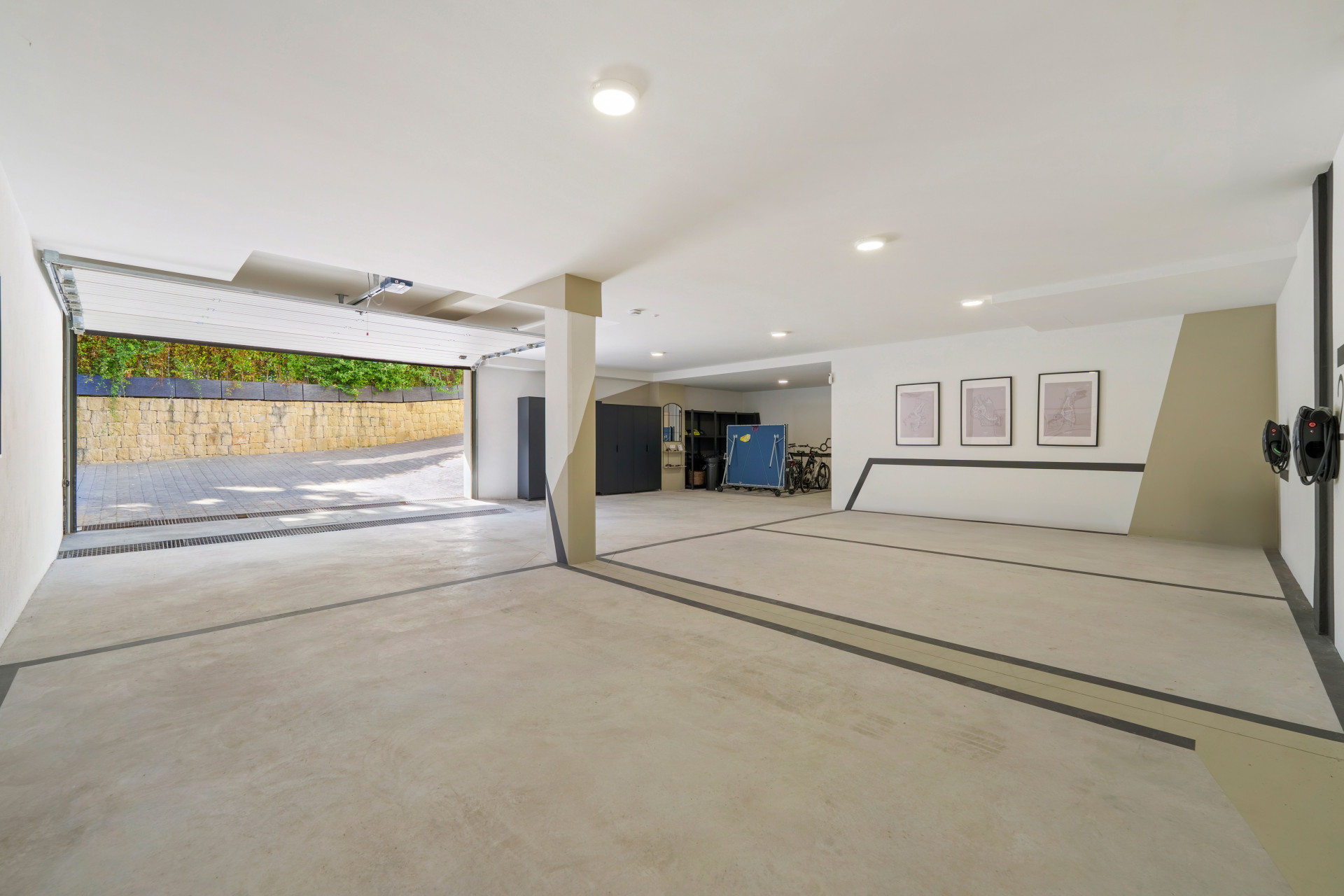  Image of Villa - 6 Bedrooms - 6 Bathrooms for sale in Malaga-Marbella-Spain, Image 35