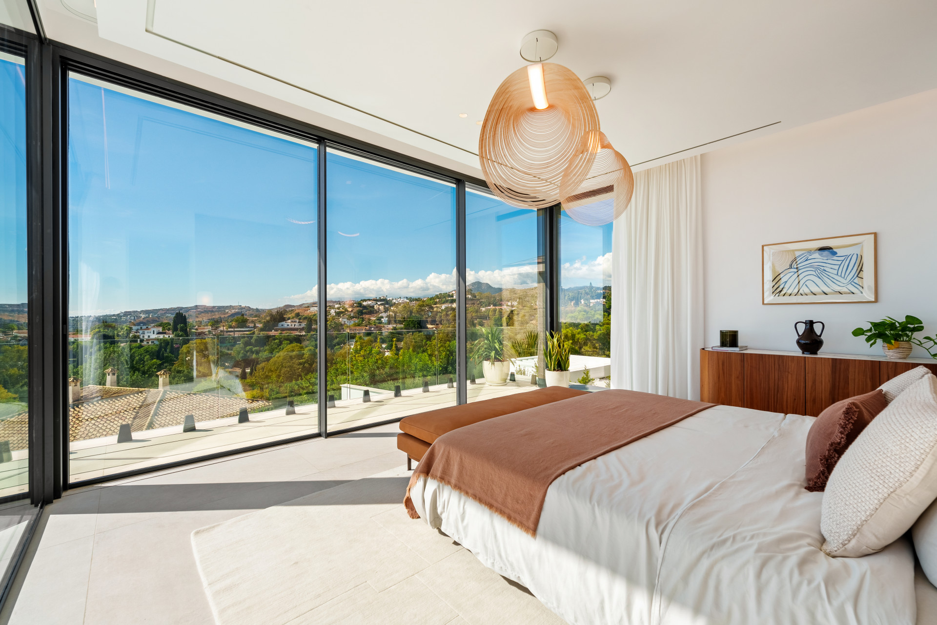  Image of Villa - 5 Bedrooms - 5 Bathrooms for sale in Malaga-Benahavis-Spain, Image 18