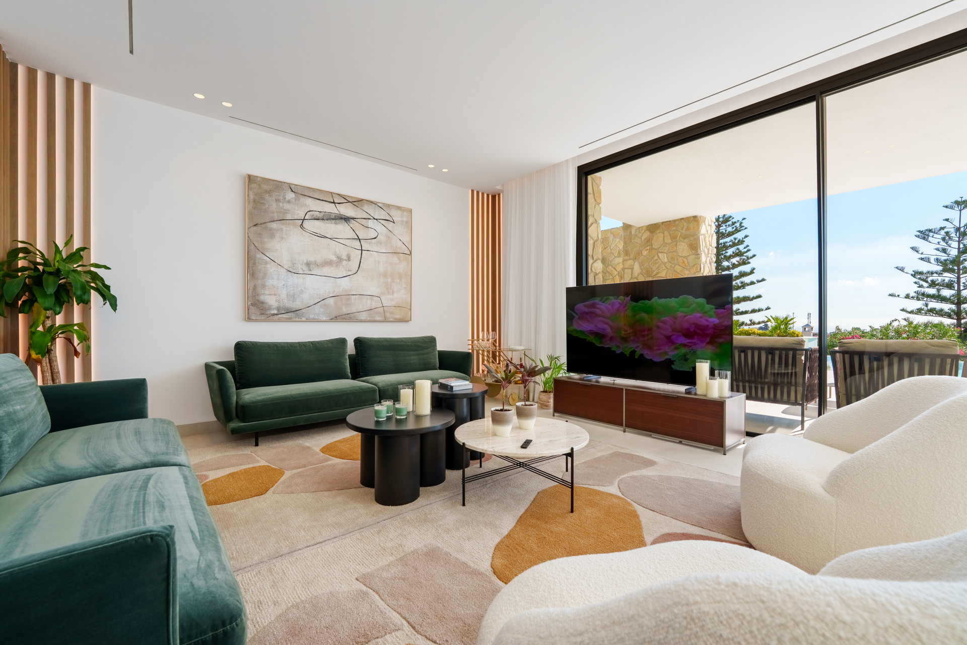 Image of Villa - 5 Bedrooms - 4 Bathrooms for Sale in Malaga-Benahavis-Spain, Image 5