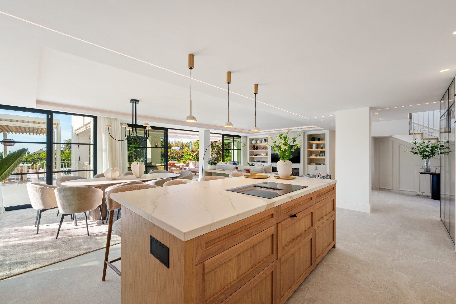  Image of Villa - 5 Bedrooms - 5 Bathrooms for sale in Malaga-Benahavis-Spain, Image 8
