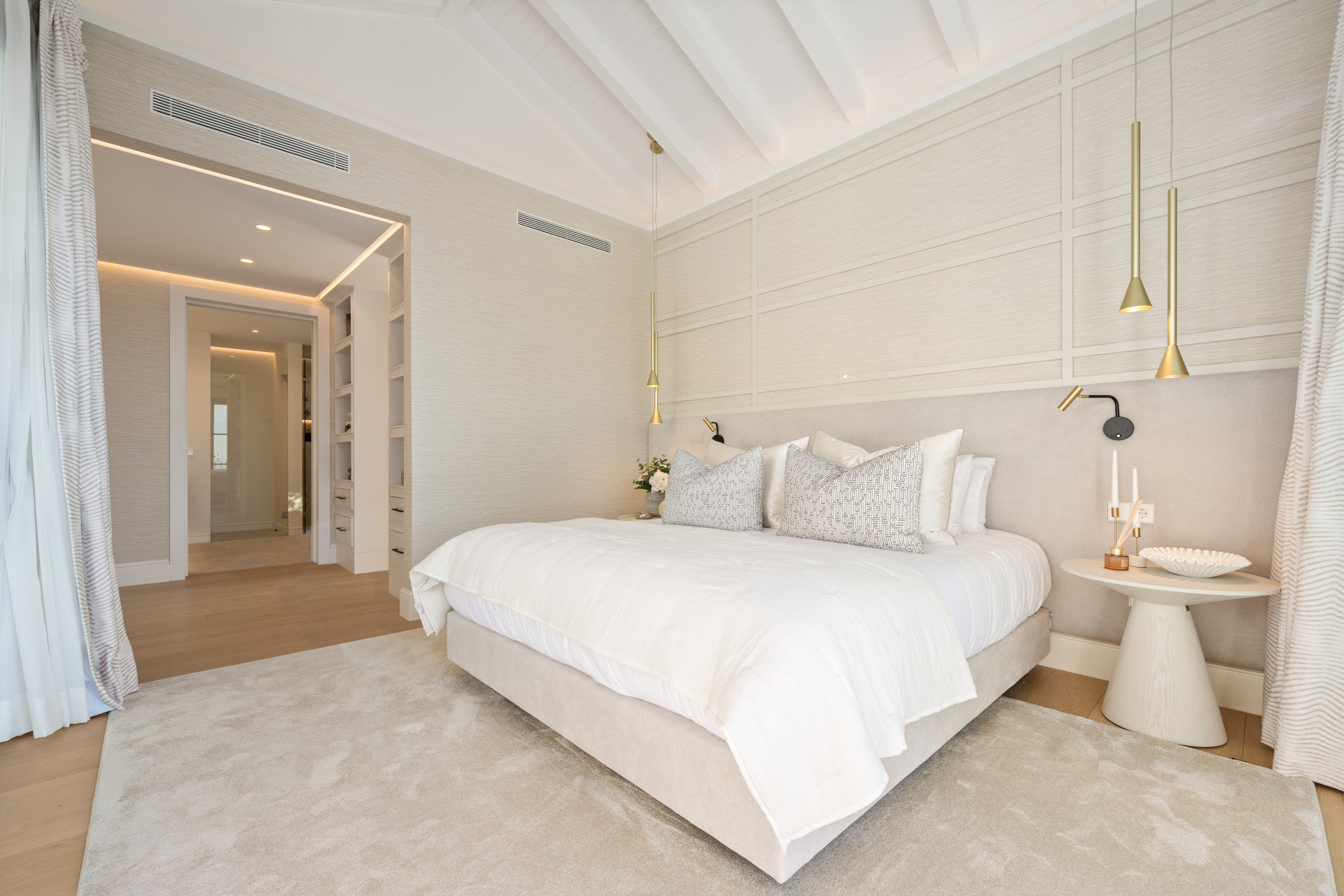  Image of Villa - 5 Bedrooms - 5 Bathrooms for sale in Malaga-Benahavis-Spain, Image 27