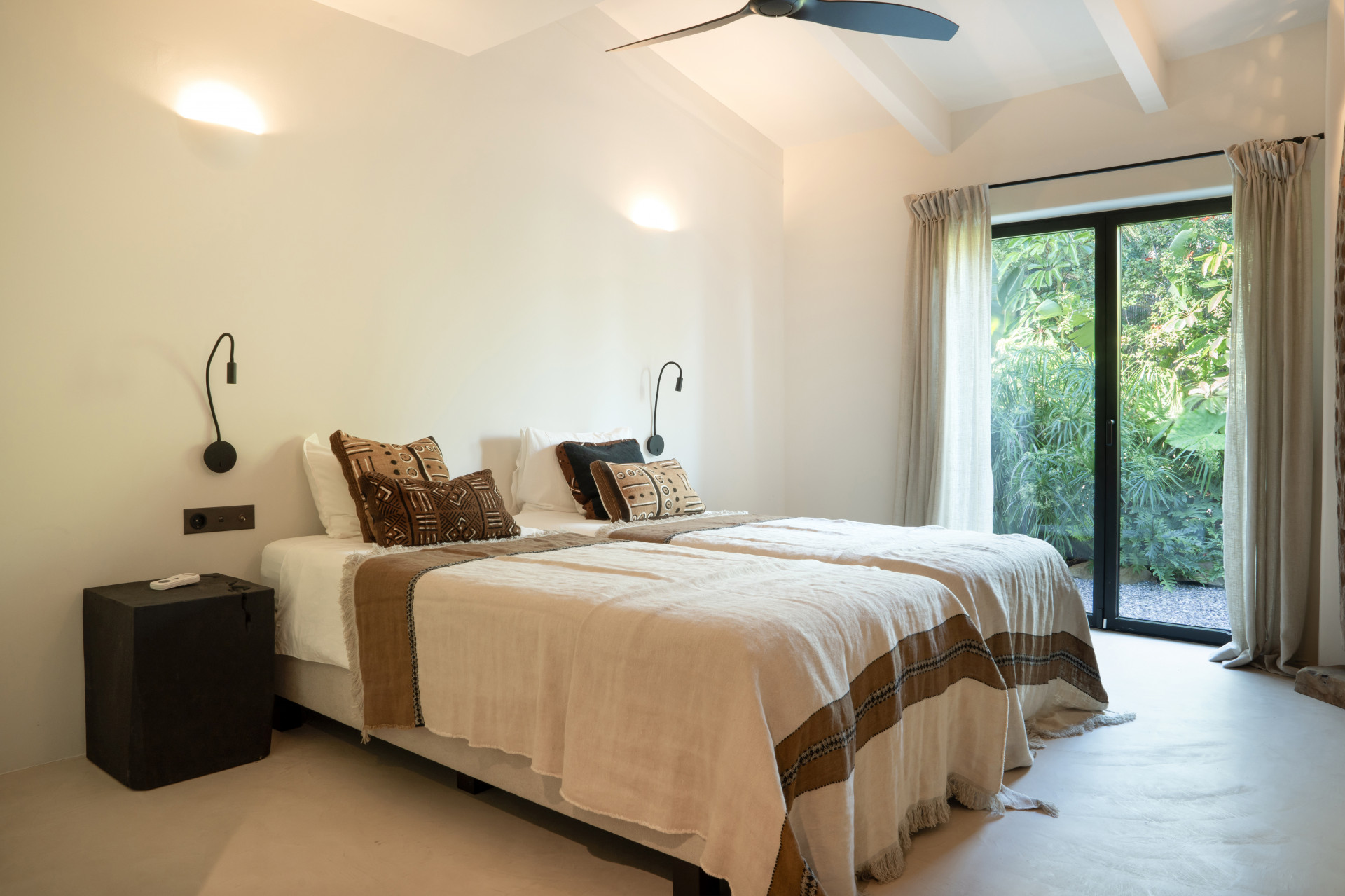  Image of Villa - 5 Bedrooms - 5 Bathrooms for sale in Malaga-Estepona-Spain, Image 20