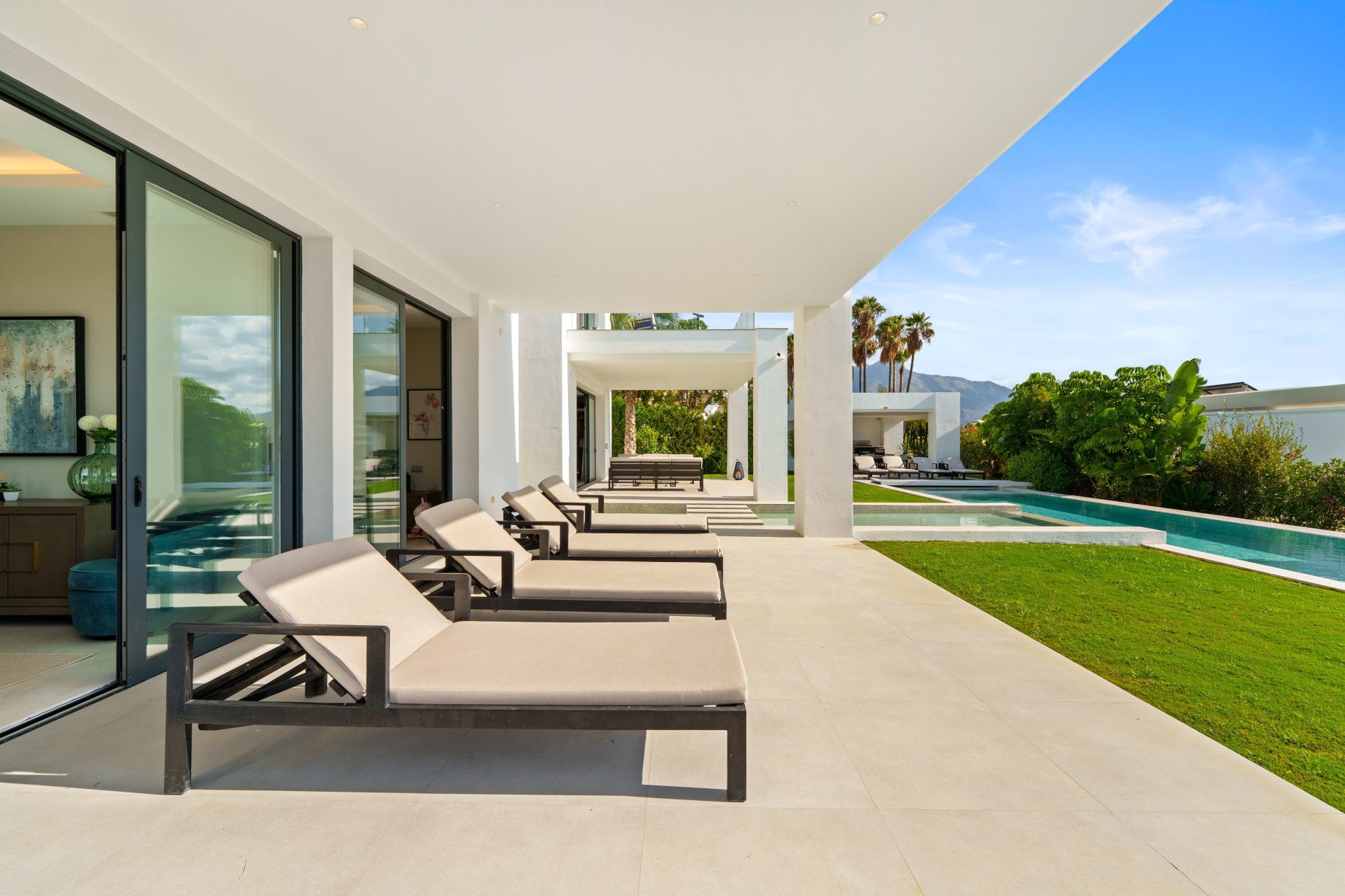  Image of Villa - 6 Bedrooms - 5 Bathrooms for sale in Malaga-Benahavis-Spain, Image 29