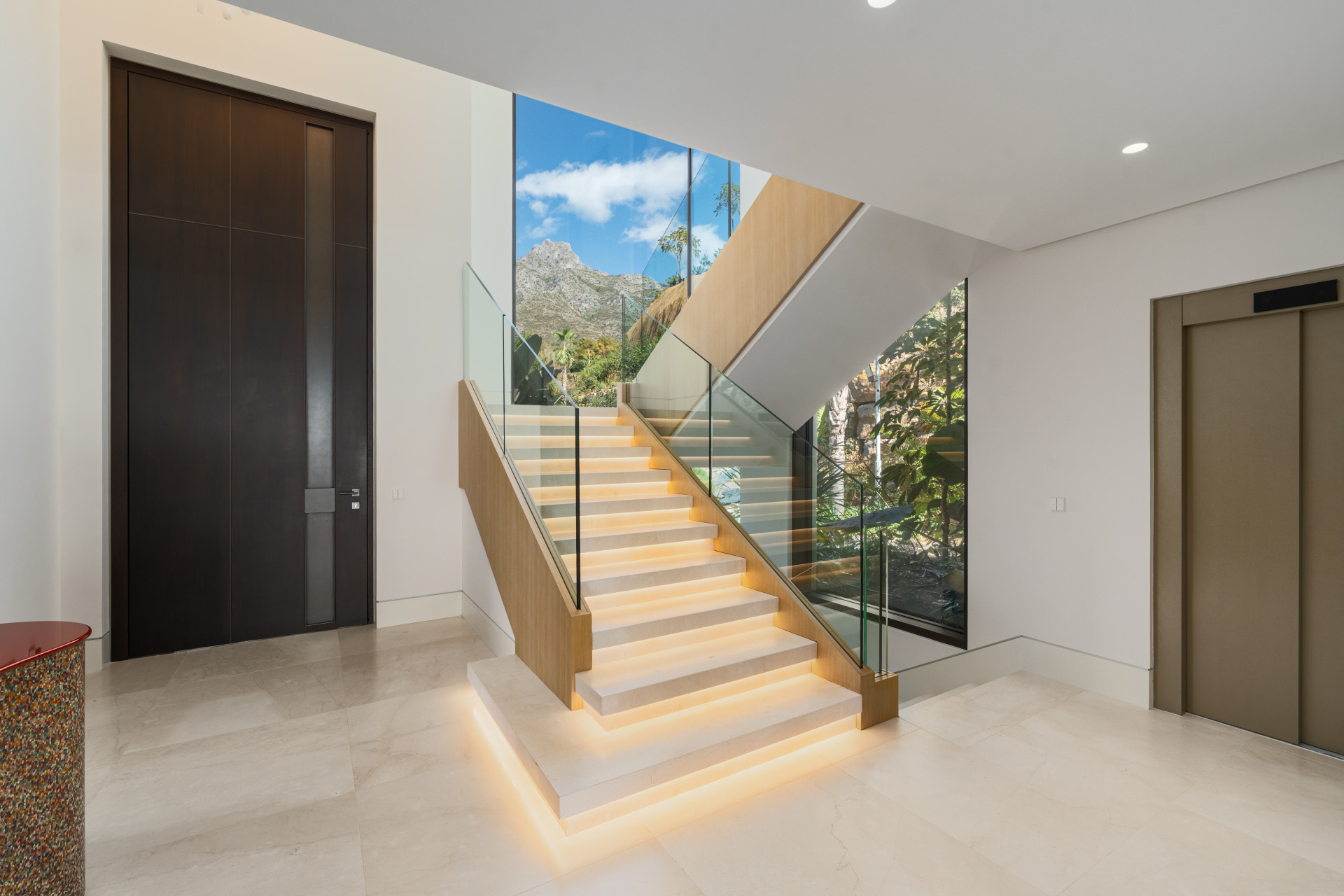  Image of Villa - 5 Bedrooms - 6 Bathrooms for sale in Malaga-Marbella-Spain, Image 16