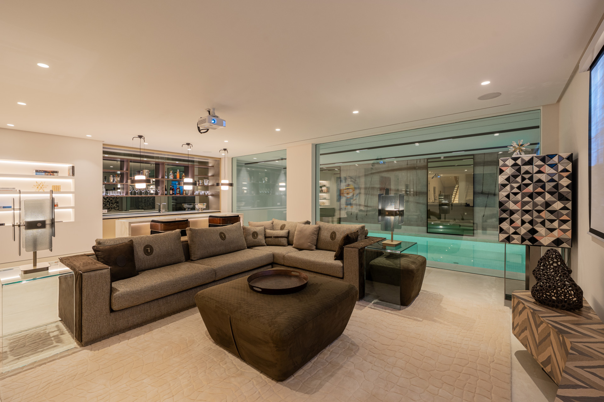  Image of Villa - 5 Bedrooms - 6 Bathrooms for sale in Malaga-Marbella-Spain, Image 24