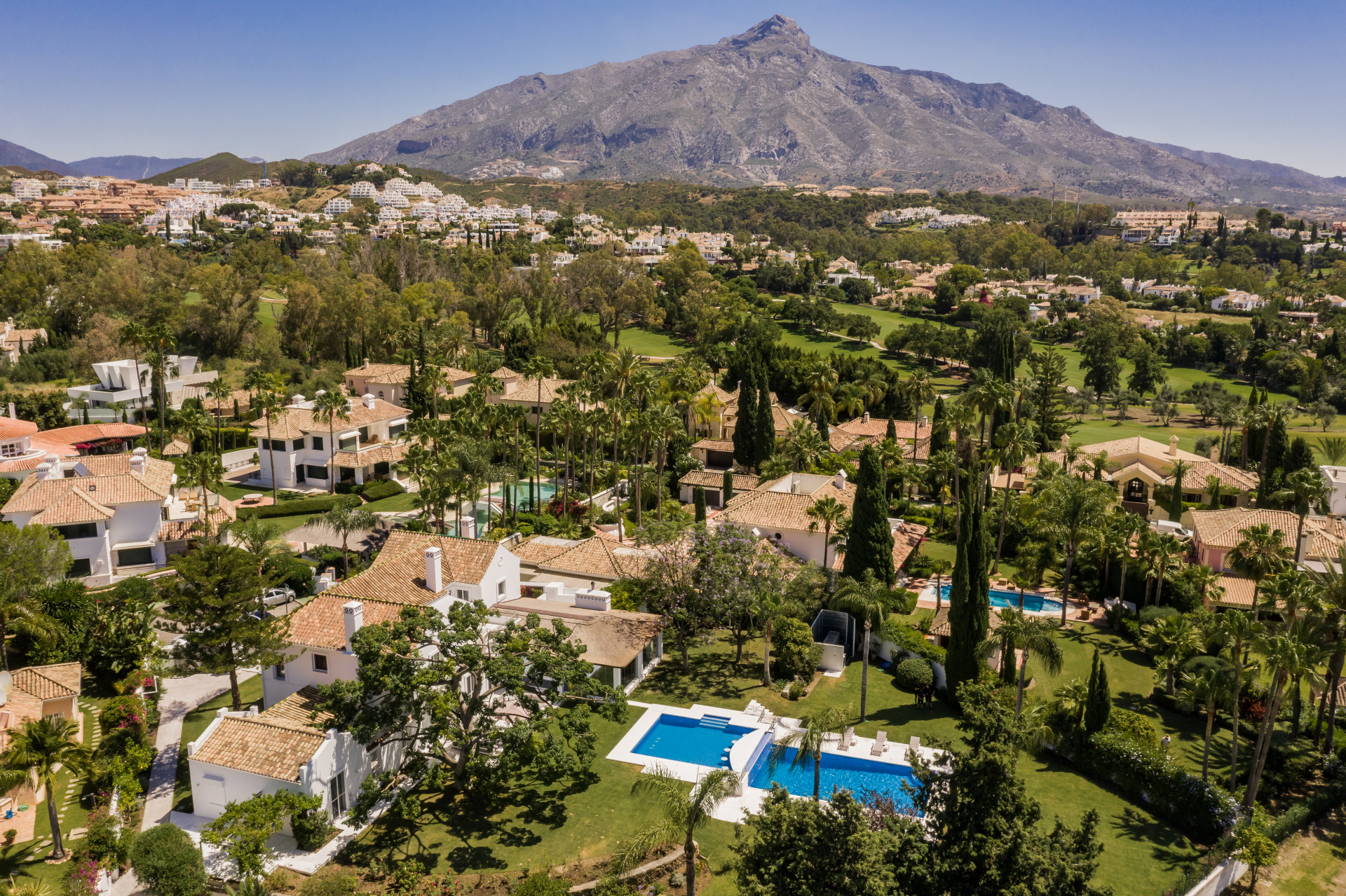  Image of Villa - 6 Bedrooms - 6 Bathrooms for sale in Malaga-Marbella-Spain, Image 23