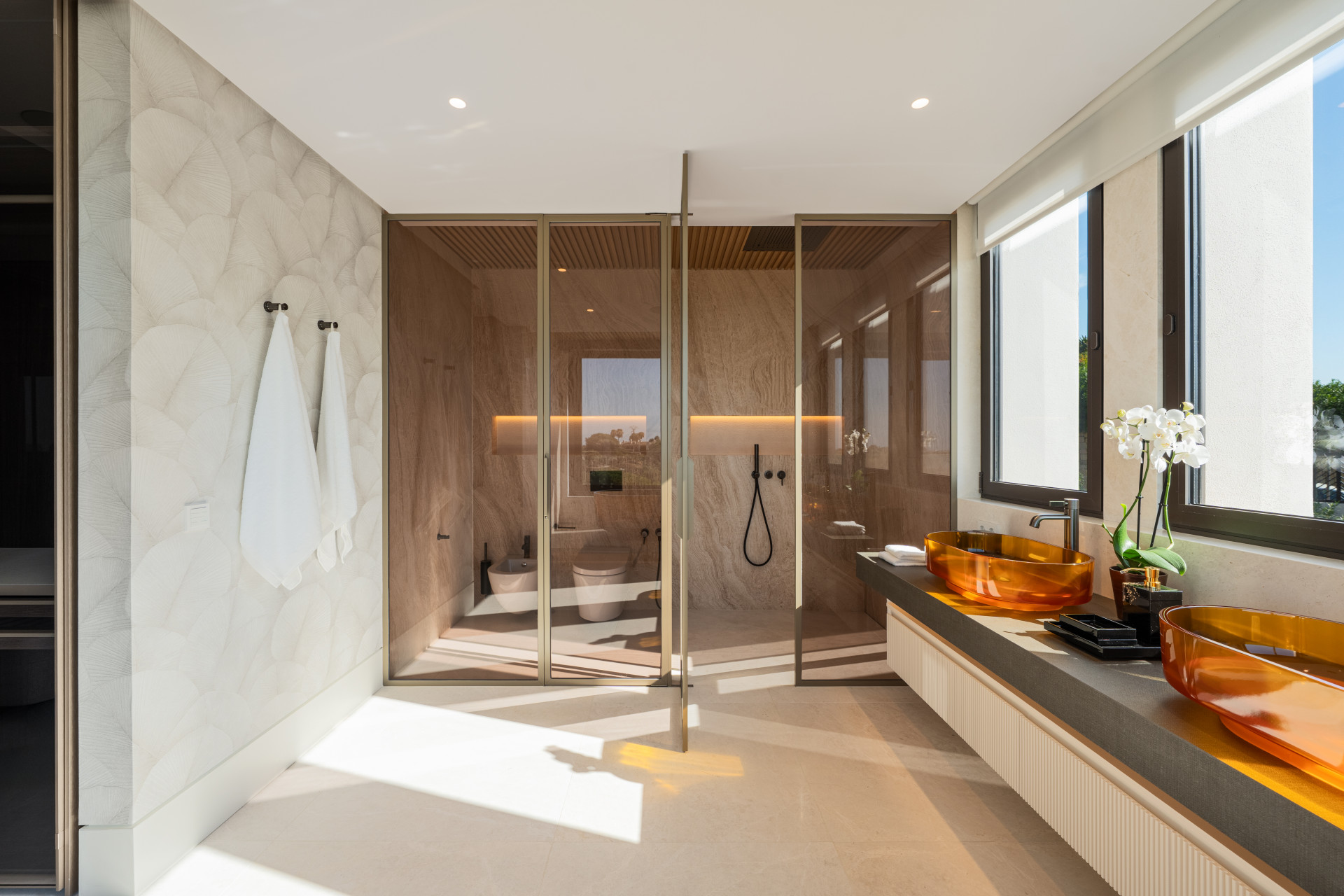  Image of Villa - 5 Bedrooms - 6 Bathrooms for sale in Malaga-Marbella-Spain, Image 22