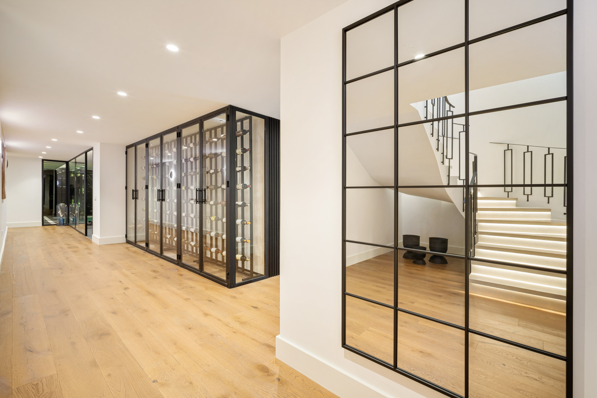  Image of Villa - 6 Bedrooms - 6 Bathrooms for sale in Malaga-Marbella-Spain, Image 45
