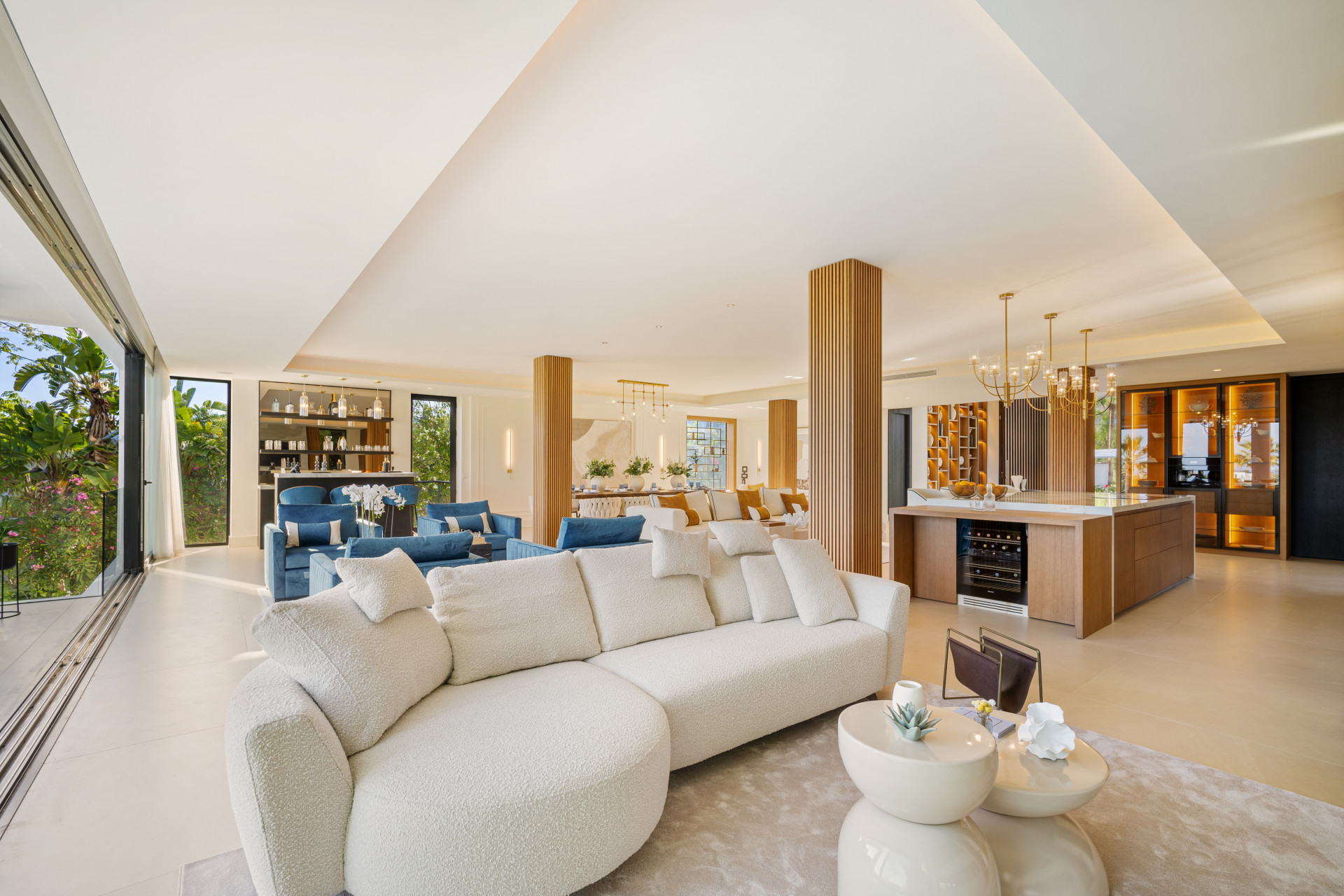  Image of Villa - 6 Bedrooms - 6 Bathrooms for sale in Malaga-Marbella-Spain, Image 13