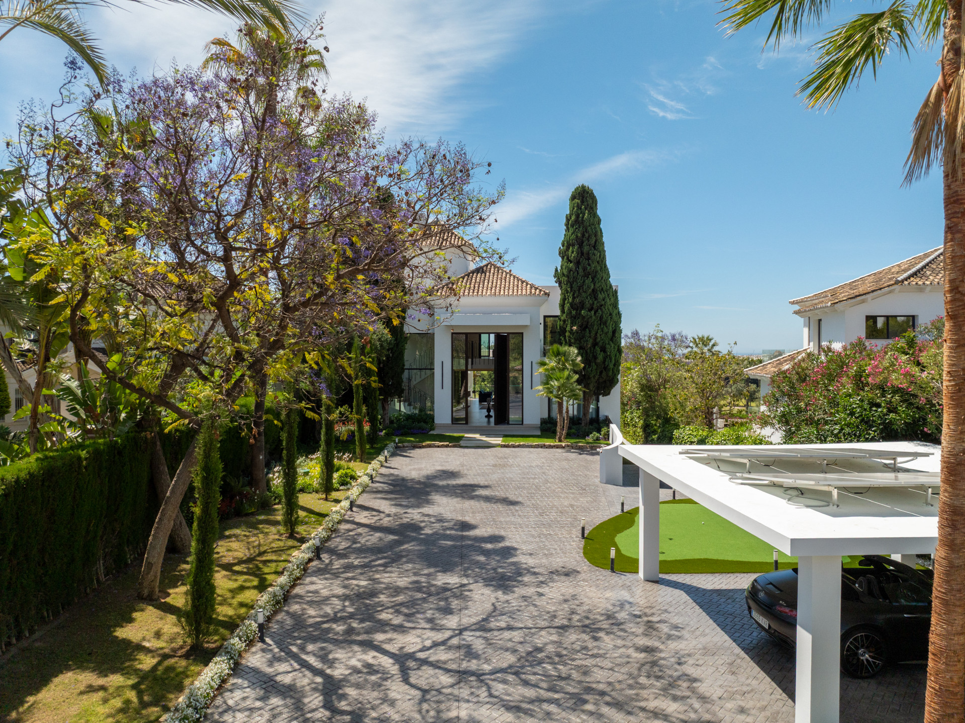  Image of Villa - 6 Bedrooms - 6 Bathrooms for sale in Malaga-Marbella-Spain, Image 8