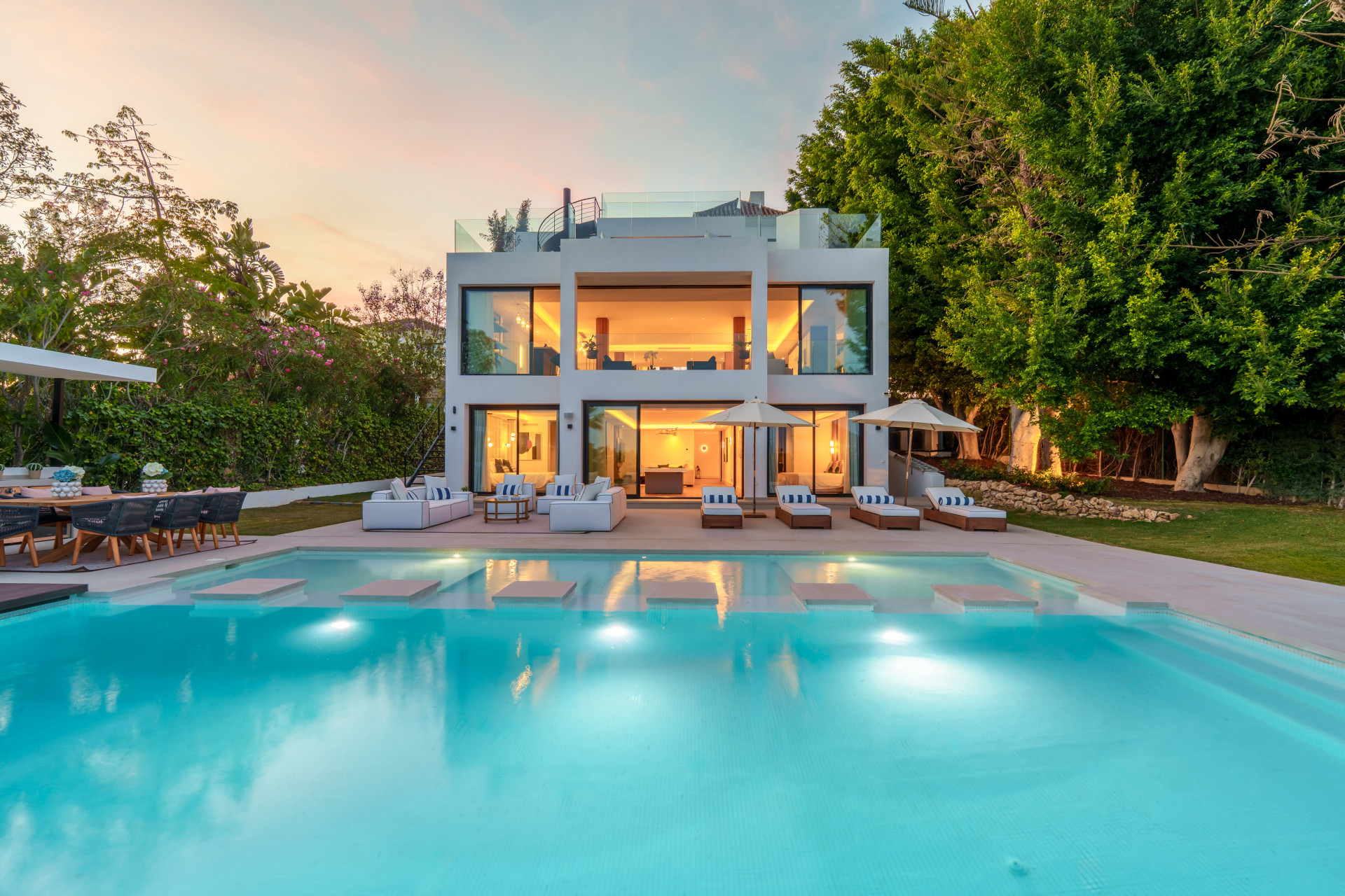  Image of Villa - 6 Bedrooms - 6 Bathrooms for sale in Malaga-Marbella-Spain, Image 52
