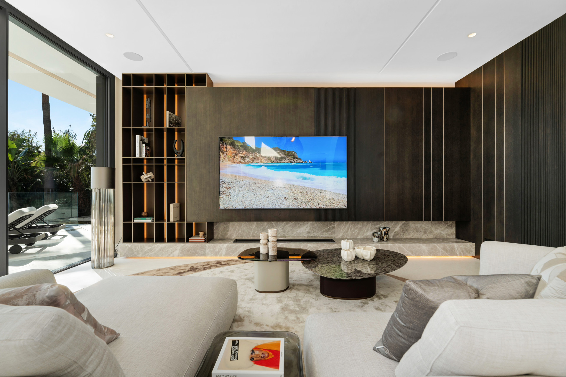 Image of Villa - 6 Bedrooms - 6 Bathrooms for Sale in Malaga-Marbella-Spain, Image 5