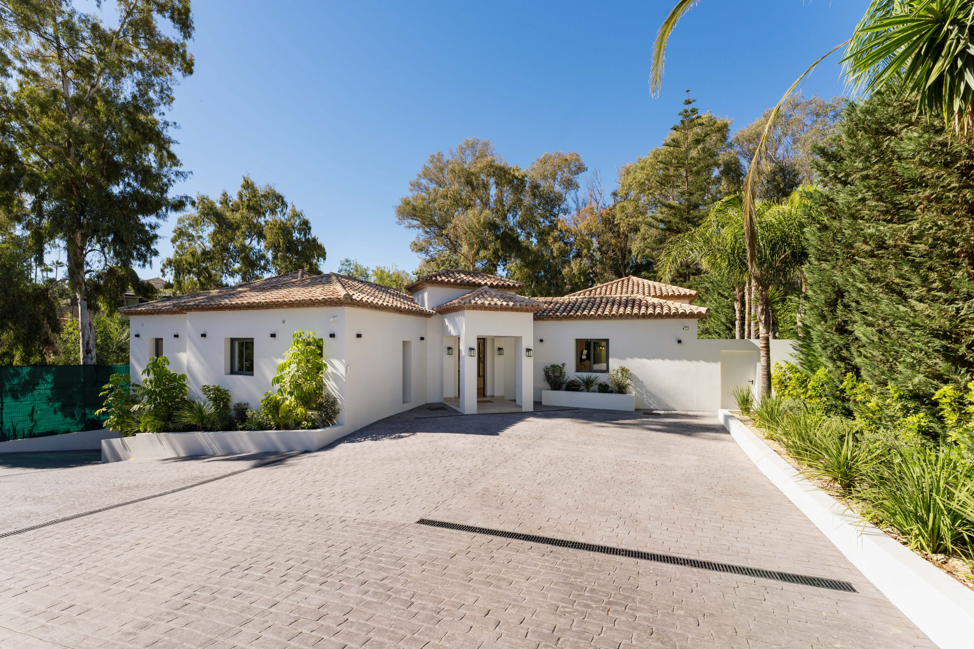  Image of Villa - 5 Bedrooms - 5 Bathrooms for sale in Malaga-Marbella-Spain, Image 36