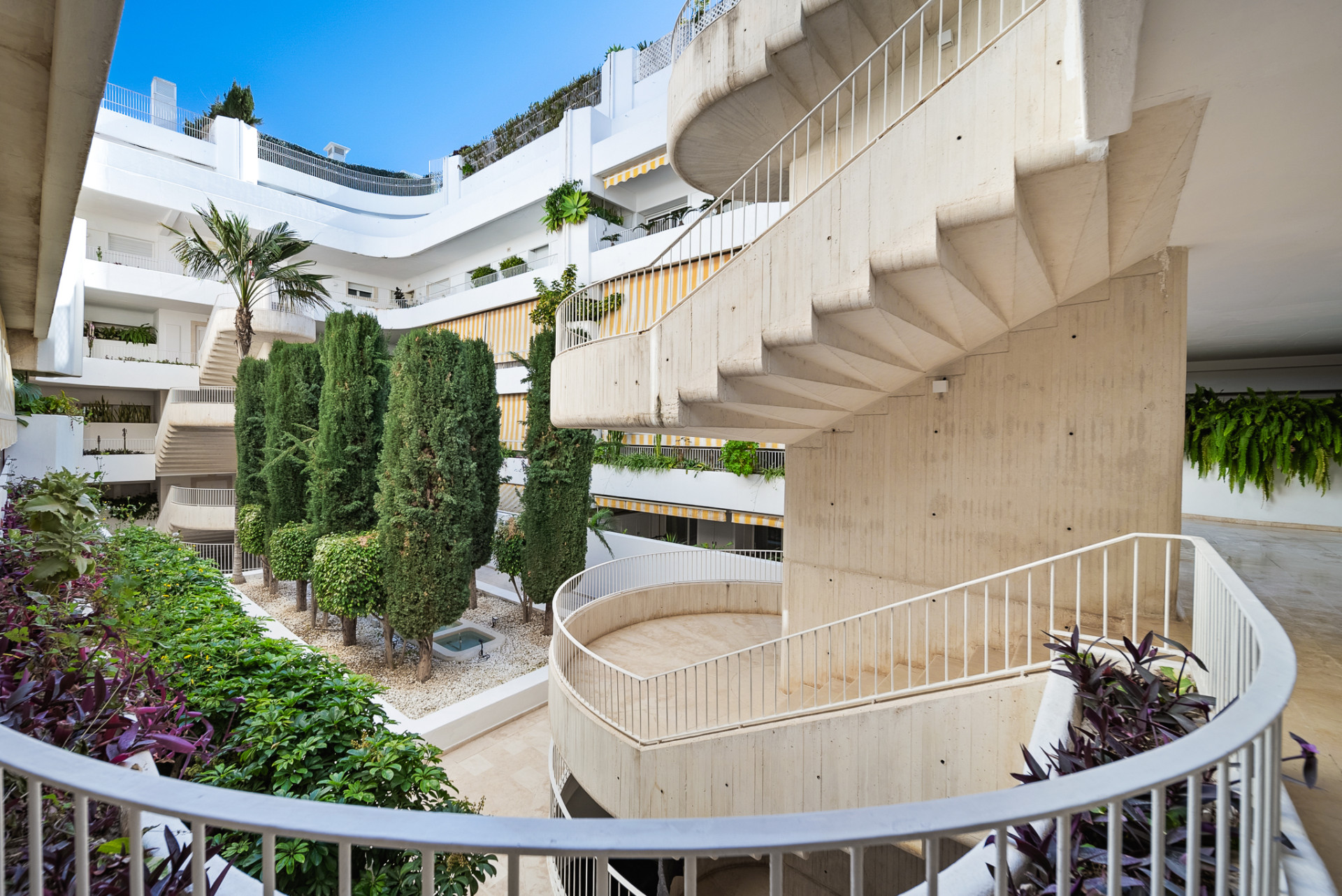  Image of Apartment - 3 Bedrooms - 2 Bathrooms for sale in Malaga-Marbella-Spain, Image 40