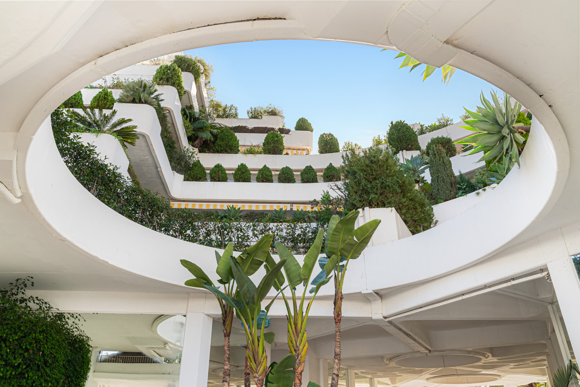  Image of Apartment - 3 Bedrooms - 2 Bathrooms for sale in Malaga-Marbella-Spain, Image 39