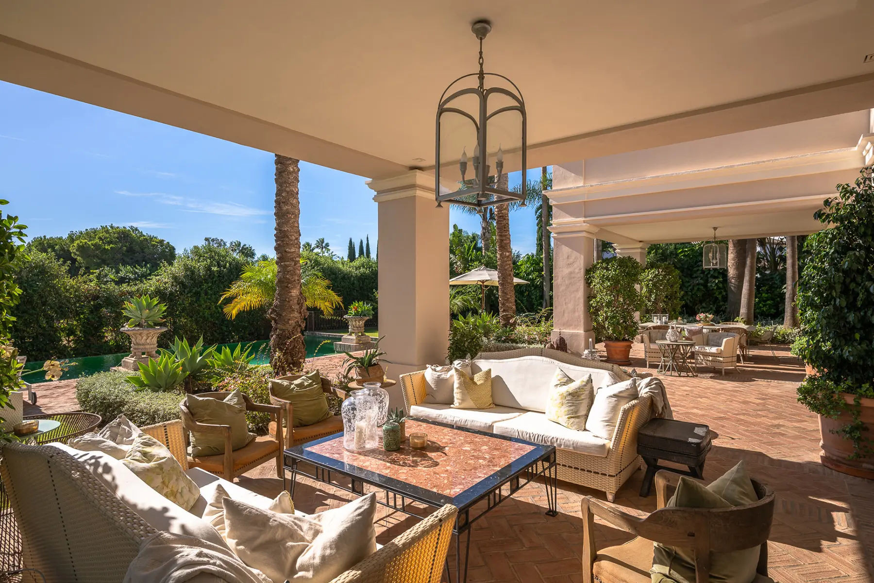 Image of Villa - 8 Bedrooms - 7 Bathrooms for Sale in Malaga-San Pedro de Alcantara-Spain, Image 4