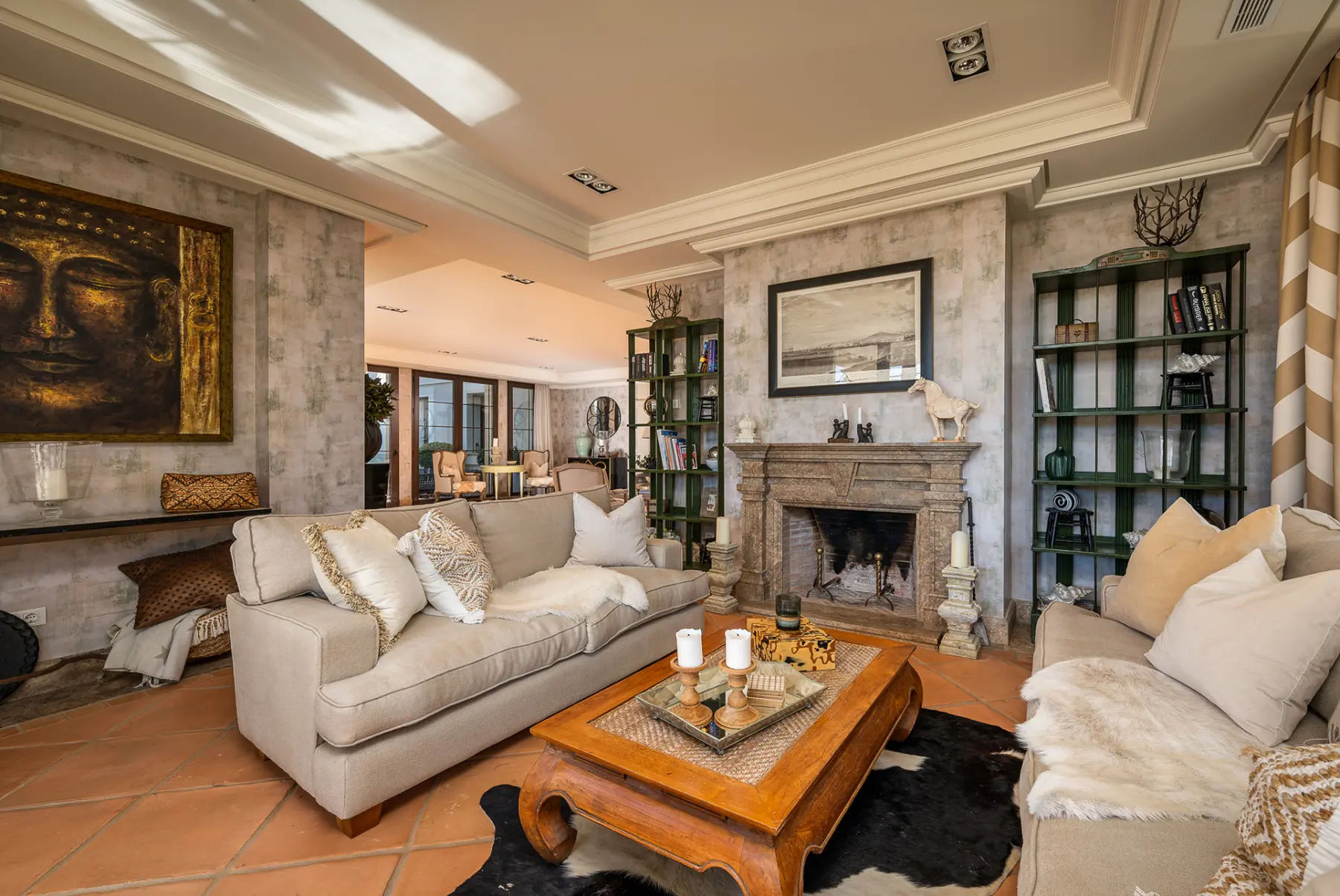  Image of Villa - 8 Bedrooms - 7 Bathrooms for sale in Malaga-San Pedro de Alcantara-Spain, Image 8