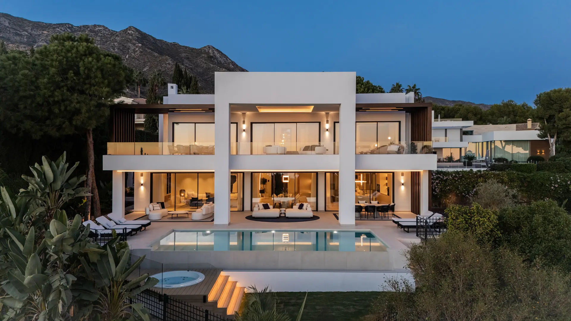 Image of Villa - 5 Bedrooms - 5 Bathrooms for Sale in Malaga-Marbella-Spain, Image 3