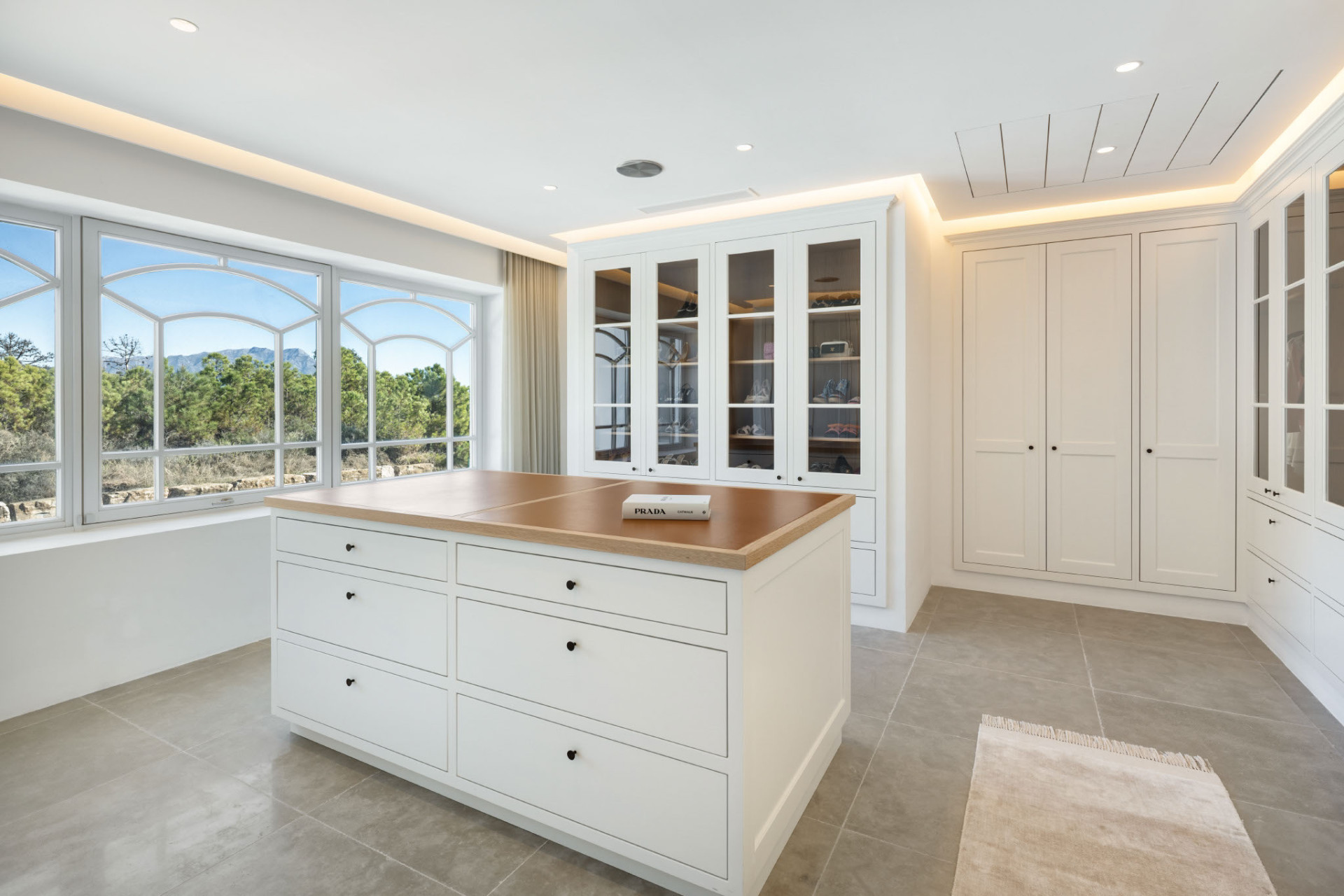  Image of Villa - 7 Bedrooms - 6 Bathrooms for sale in Malaga-Benahavis-Spain, Image 30