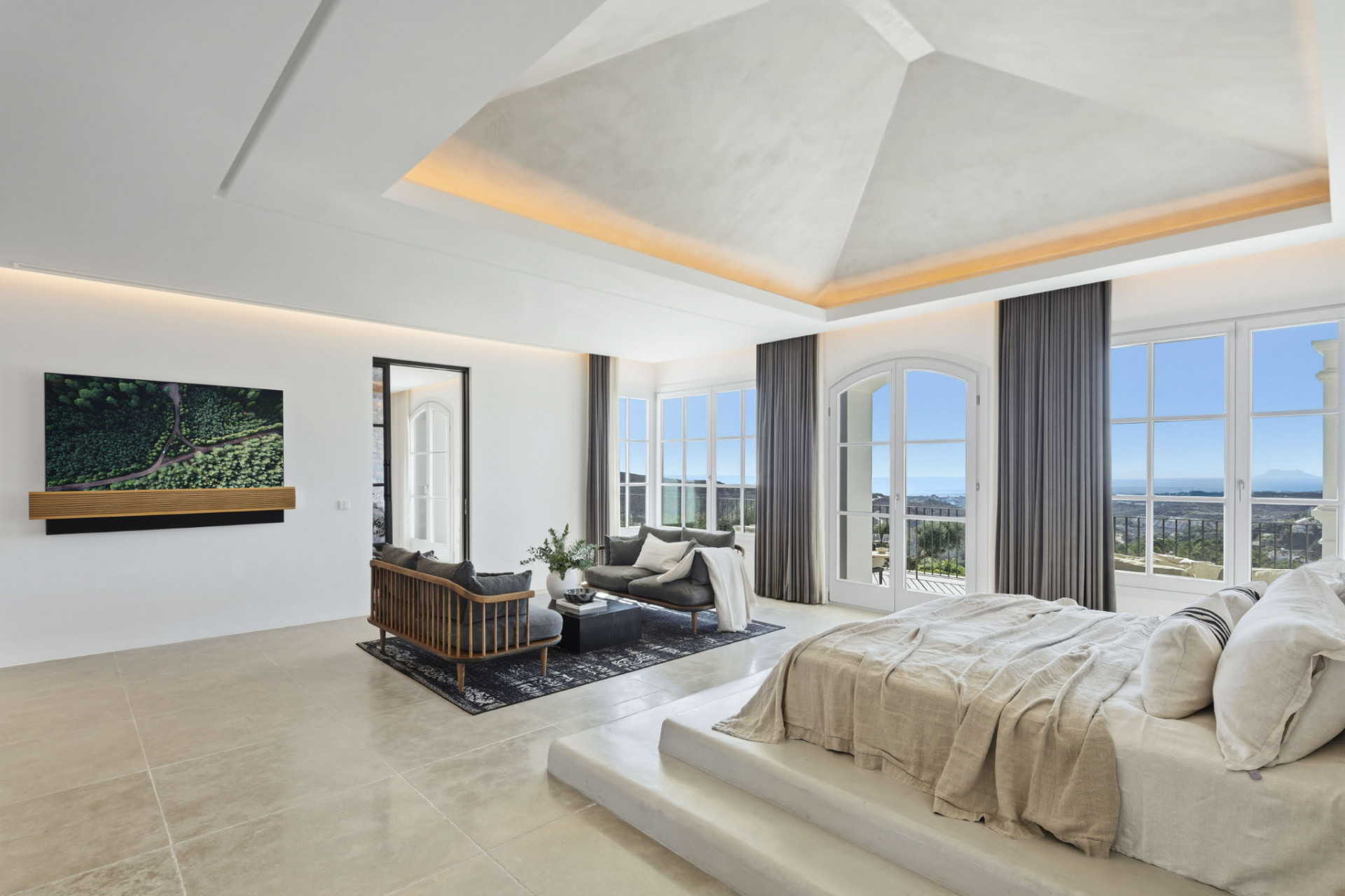 Image of Villa - 7 Bedrooms - 6 Bathrooms for sale in Malaga-Benahavis-Spain, Image 28