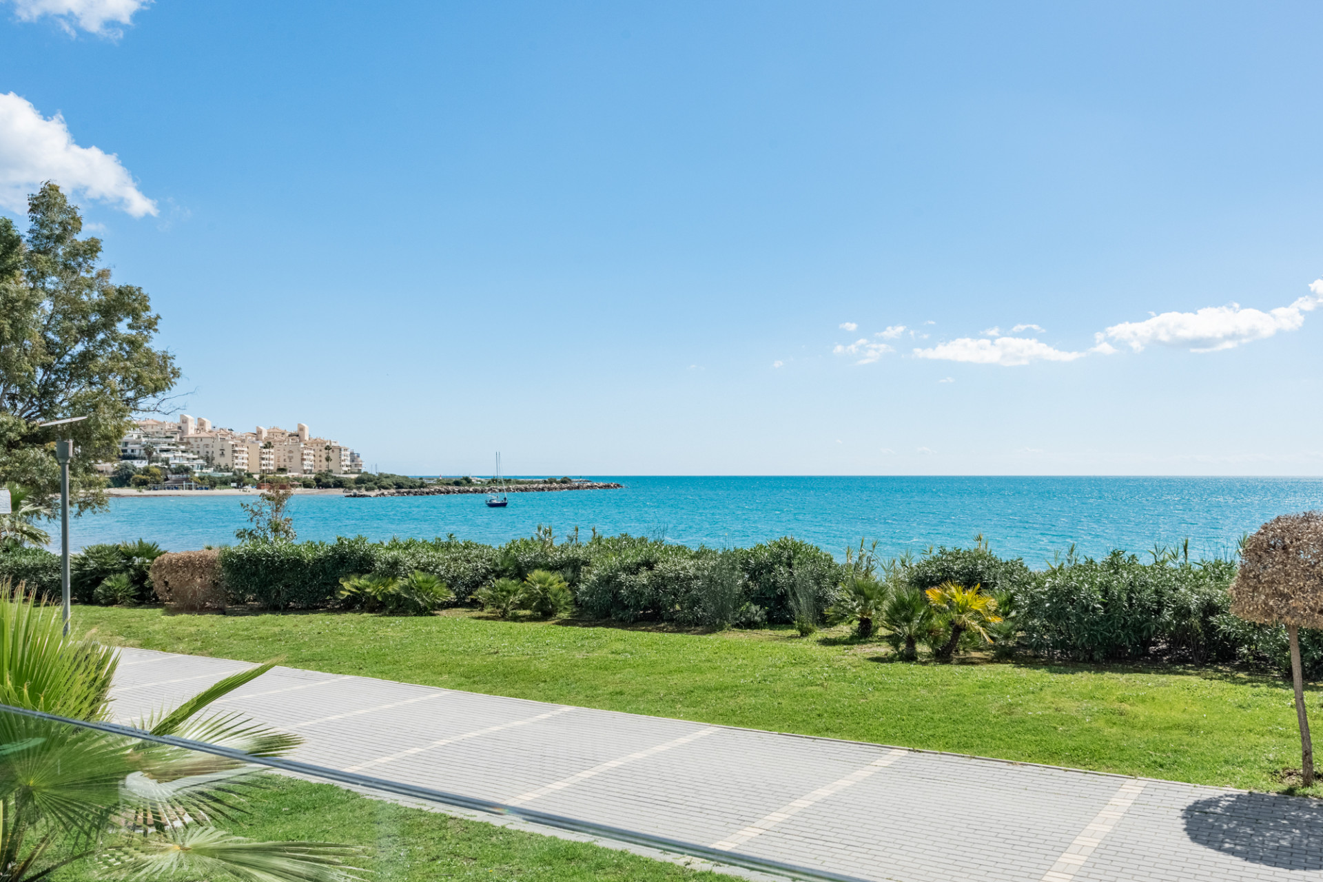  Image of Apartment - 2 Bedrooms - 2 Bathrooms for sale in Malaga-Estepona-Spain, Image 24