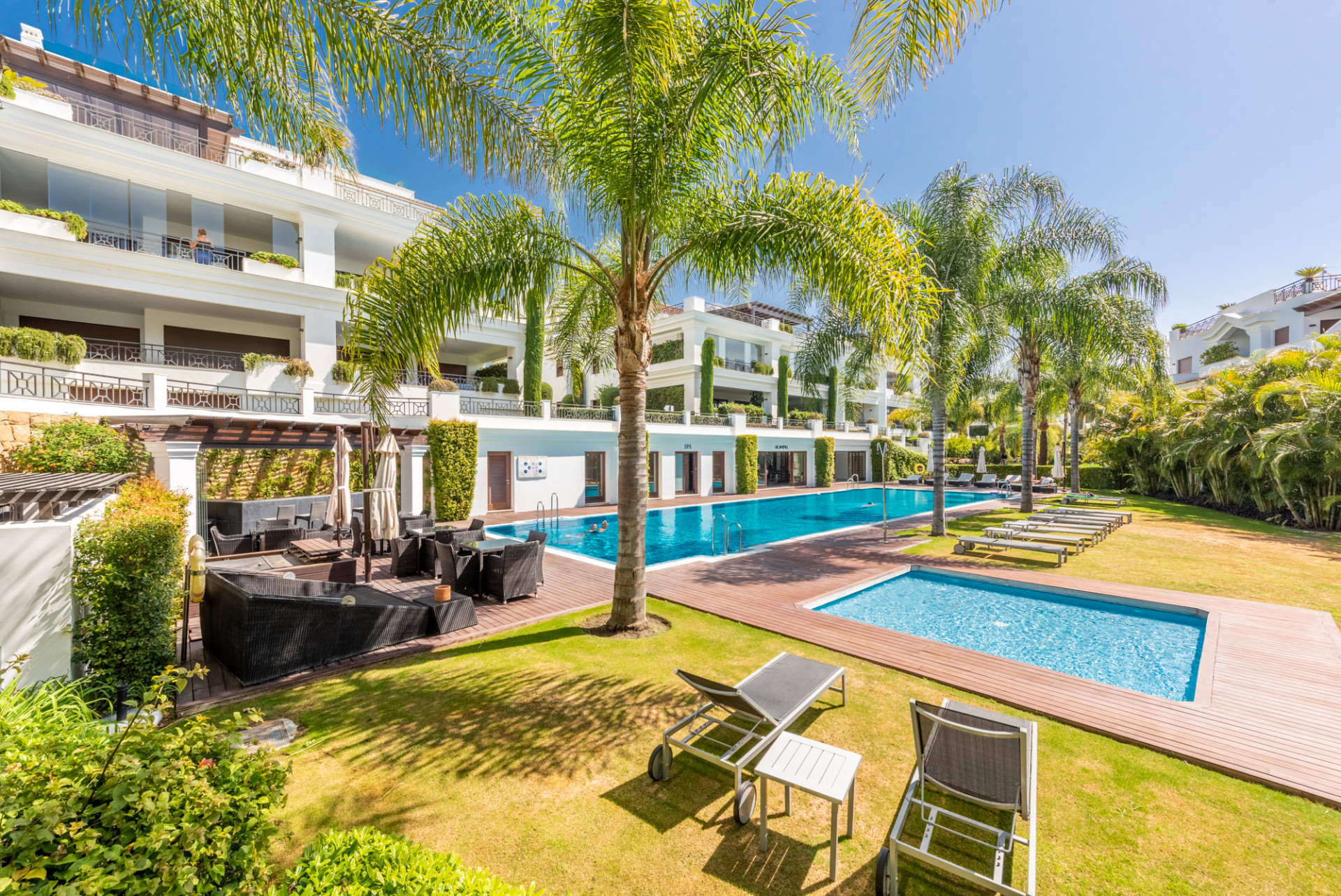  Image of Apartment - 2 Bedrooms - 2 Bathrooms for sale in Malaga-Estepona-Spain, Image 6