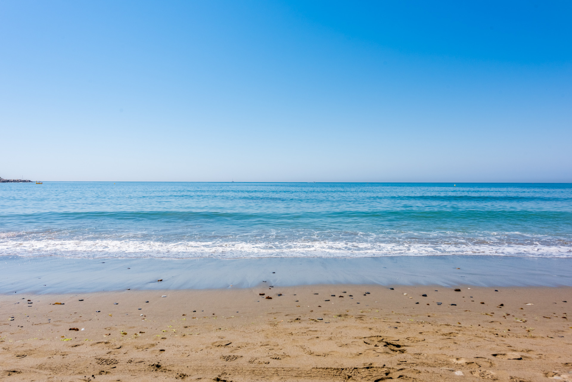  Image of Apartment - 2 Bedrooms - 2 Bathrooms for sale in Malaga-Estepona-Spain, Image 30
