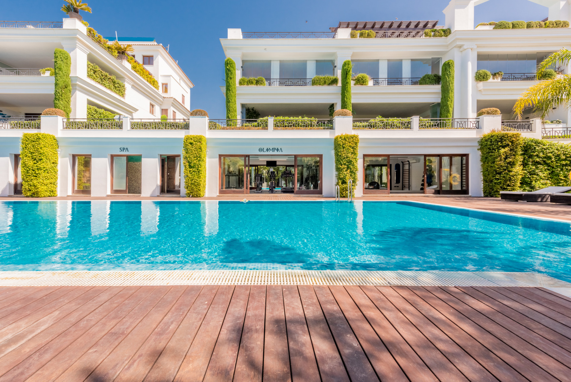  Image of Apartment - 2 Bedrooms - 2 Bathrooms for sale in Malaga-Estepona-Spain, Image 25