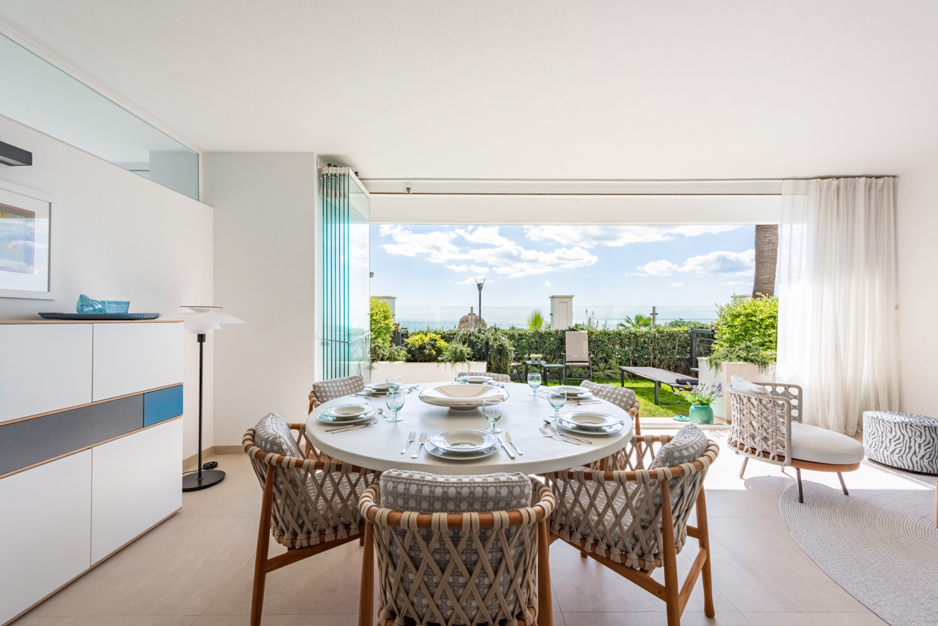 Image of Apartment - 2 Bedrooms - 2 Bathrooms for Sale in Malaga-Estepona-Spain, Image 1