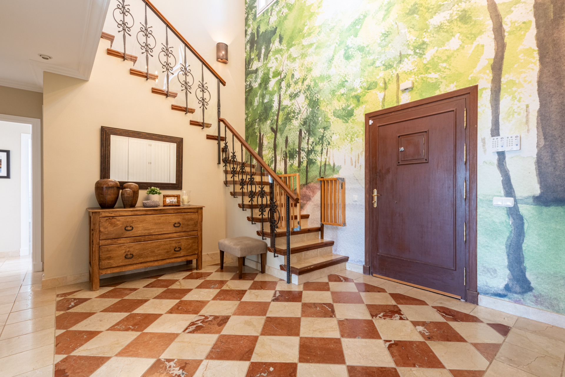  Image of Villa - 5 Bedrooms - 5 Bathrooms for sale in Malaga-Benahavis-Spain, Image 12