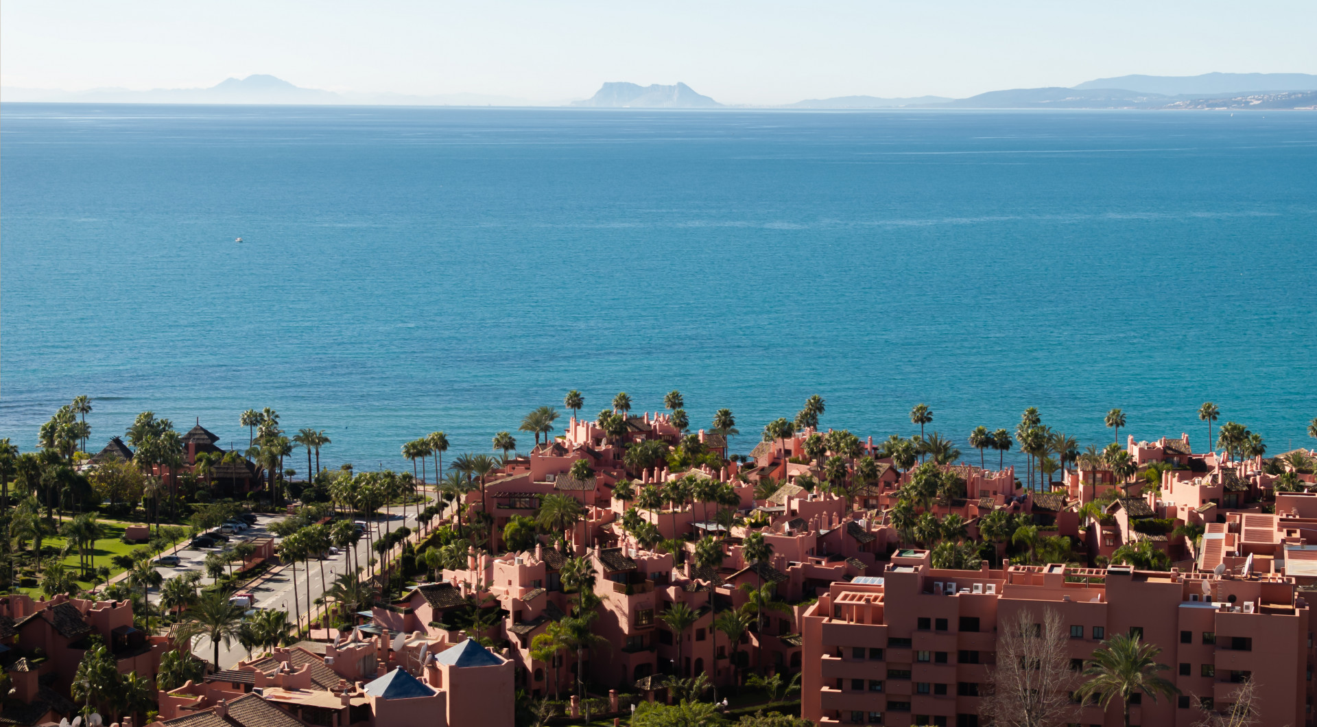  Image of Ground Floor Apartment - 3 Bedrooms - 2 Bathrooms for sale in Malaga-Estepona-Spain, Image 21