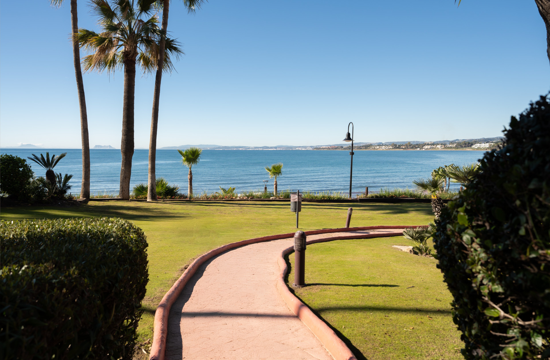  Image of Ground Floor Apartment - 3 Bedrooms - 2 Bathrooms for sale in Malaga-Estepona-Spain, Image 16
