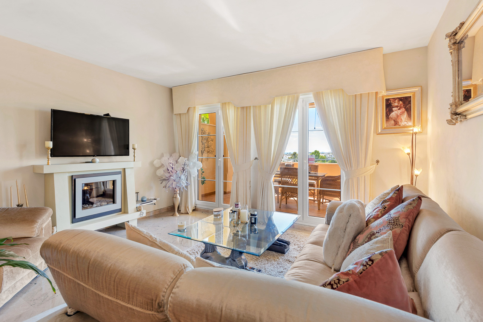  Image of Apartment - 3 Bedrooms - 2 Bathrooms for sale in Malaga-Marbella-Spain, Image 17