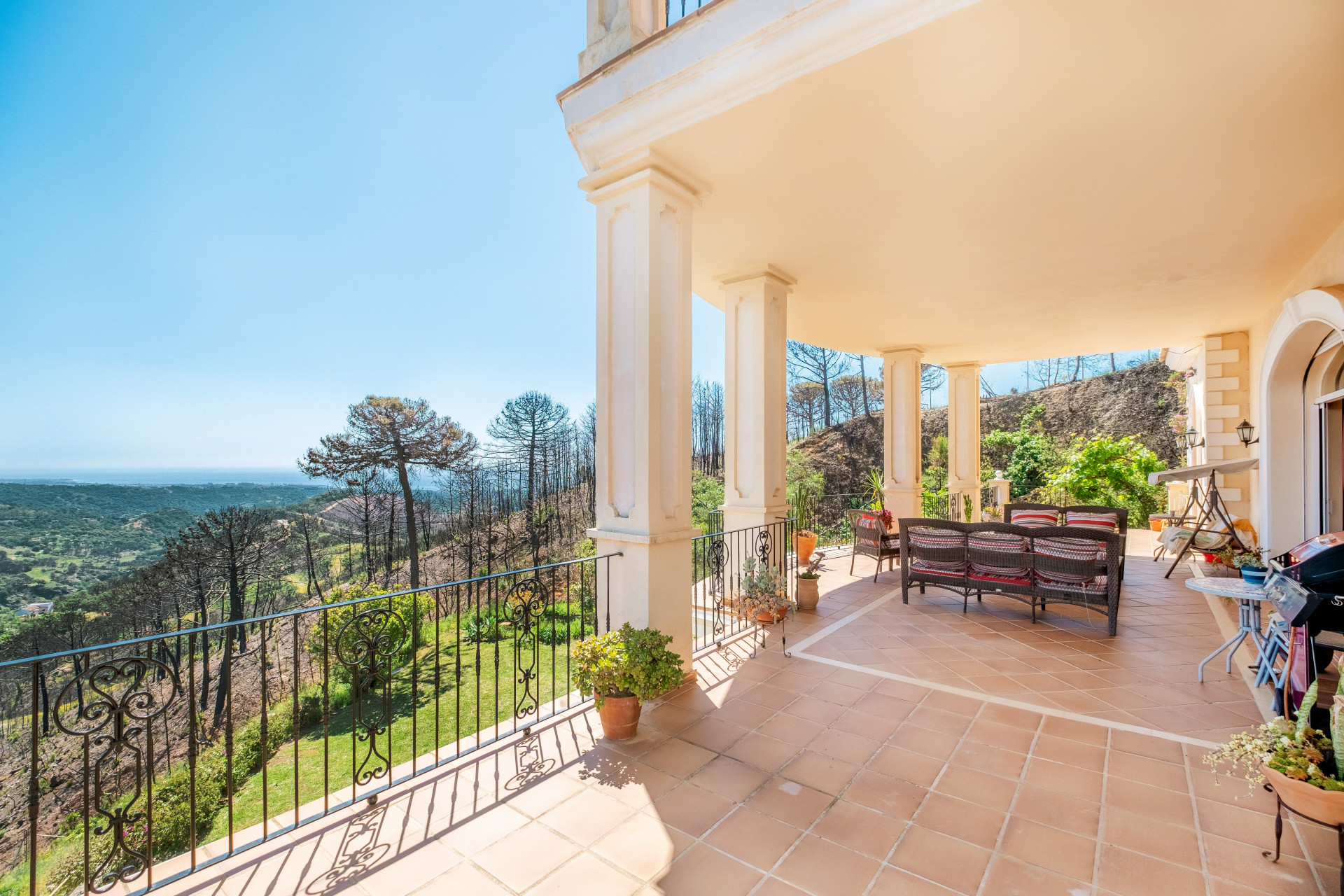  Image of Finca - 7 Bedrooms - 5 Bathrooms for sale in Malaga-Estepona-Spain, Image 19
