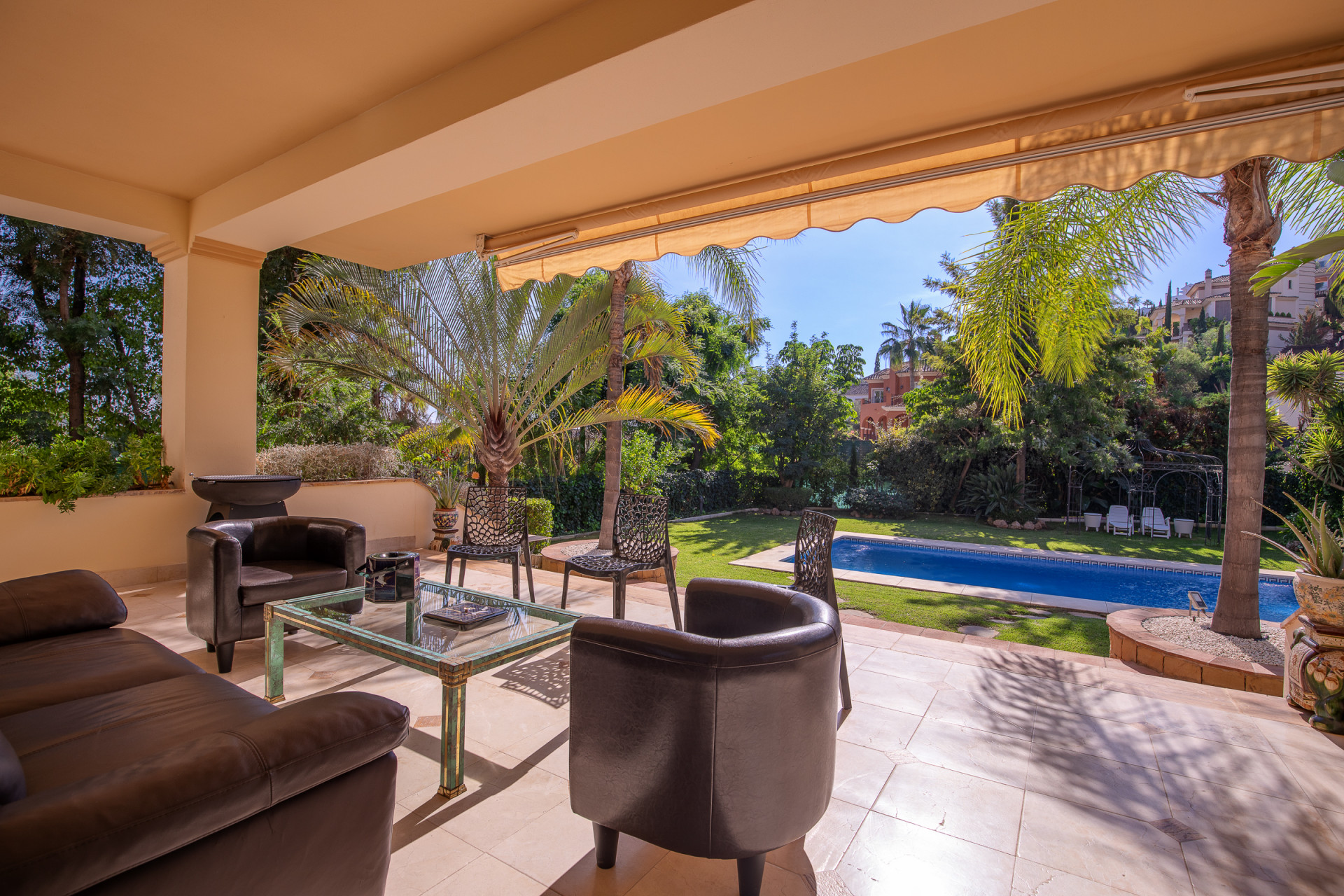  Image of Villa - 6 Bedrooms - 6 Bathrooms for sale in Malaga-Benahavis-Spain, Image 12