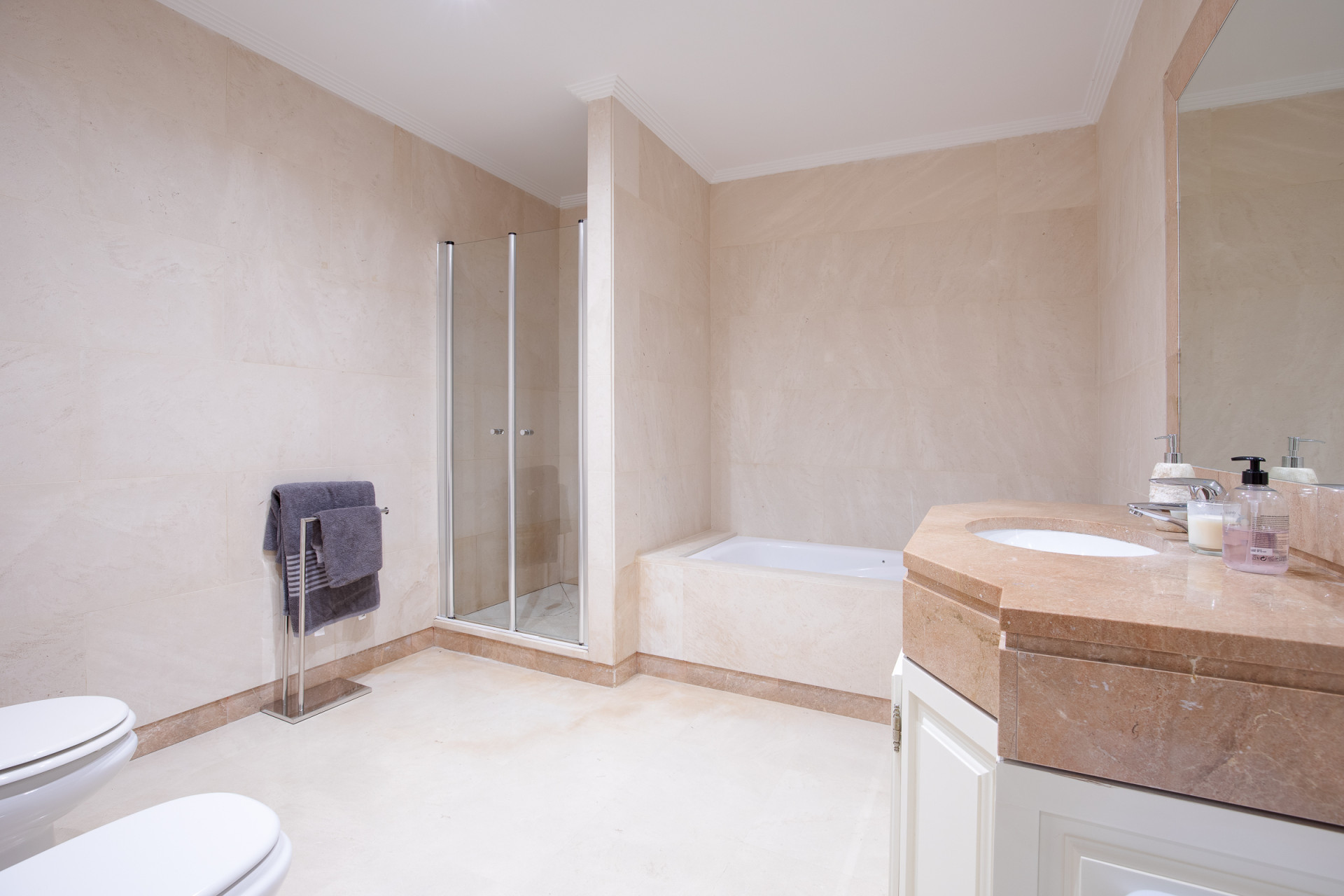  Image of Villa - 6 Bedrooms - 6 Bathrooms for sale in Malaga-Benahavis-Spain, Image 42