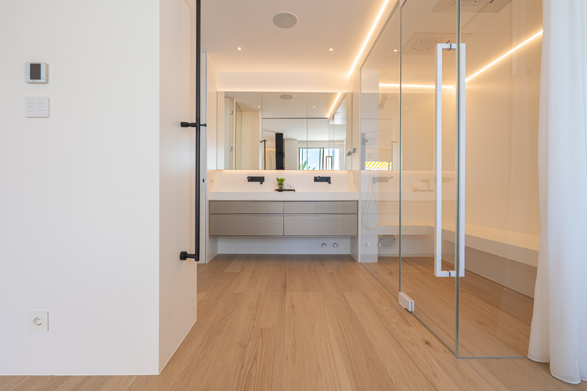  Image of Town House - 4 Bedrooms - 3 Bathrooms for sale in Malaga-Marbella-Spain, Image 28