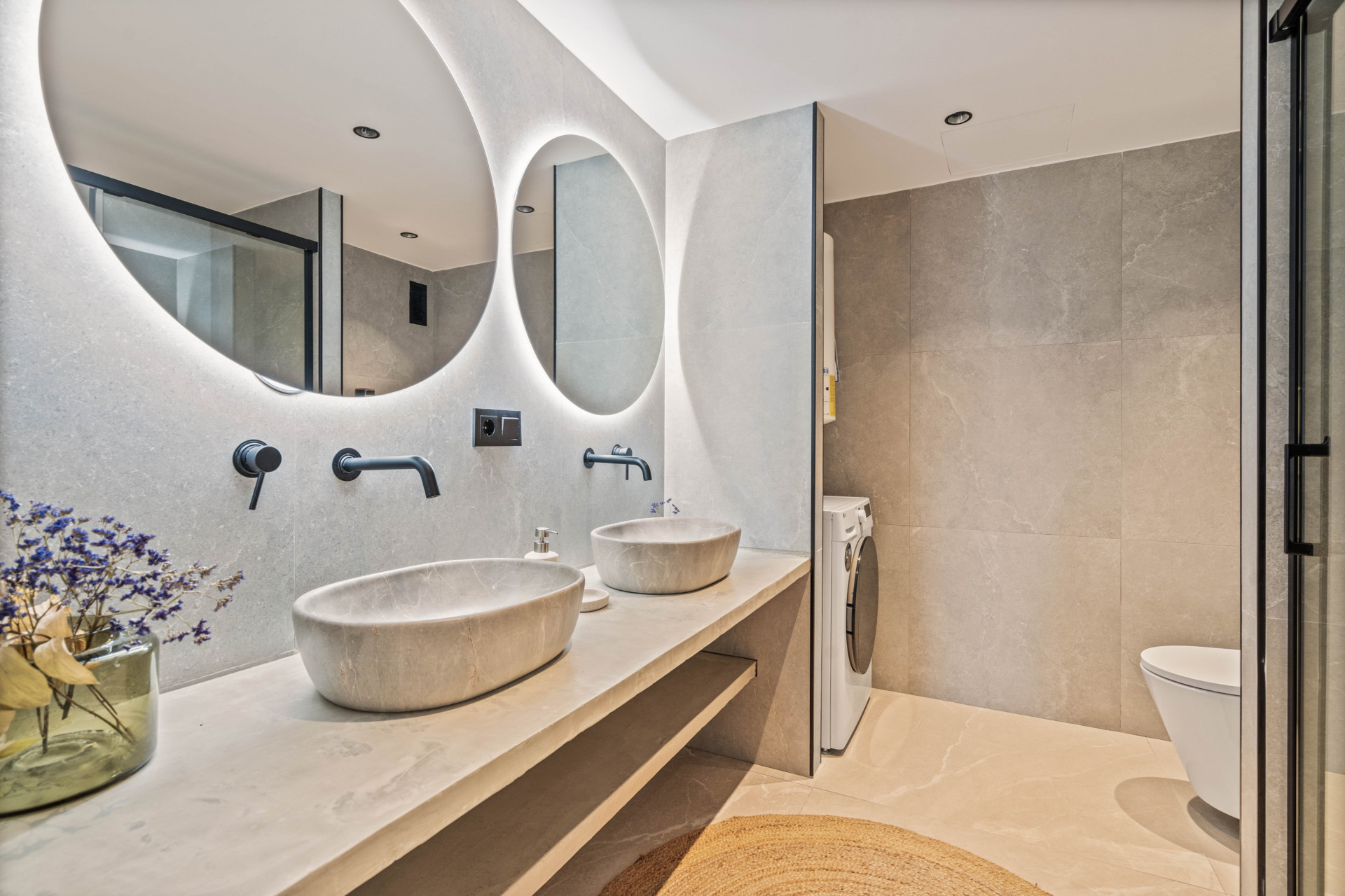  Image of Apartment - 4 Bedrooms - 2 Bathrooms for sale in Malaga-Marbella-Spain, Image 24