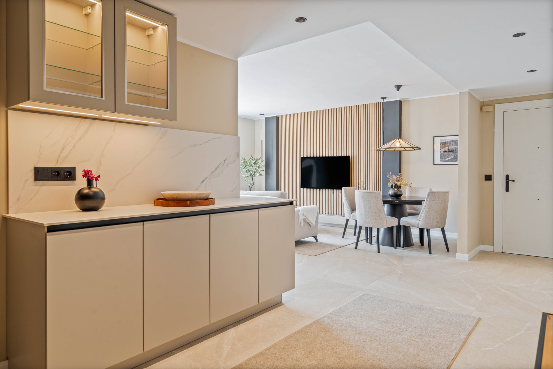  Image of Apartment - 4 Bedrooms - 2 Bathrooms for sale in Malaga-Marbella-Spain, Image 10
