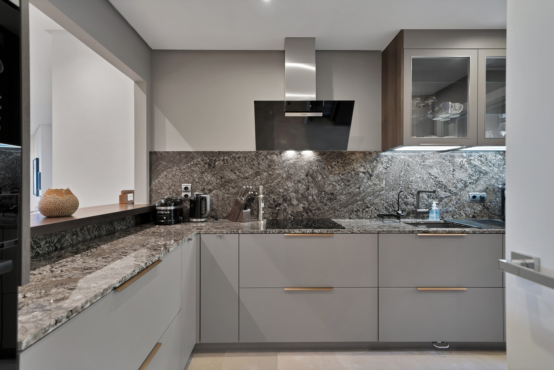  Image of Apartment - 2 Bedrooms - 2 Bathrooms for sale in Malaga-Marbella-Spain, Image 7